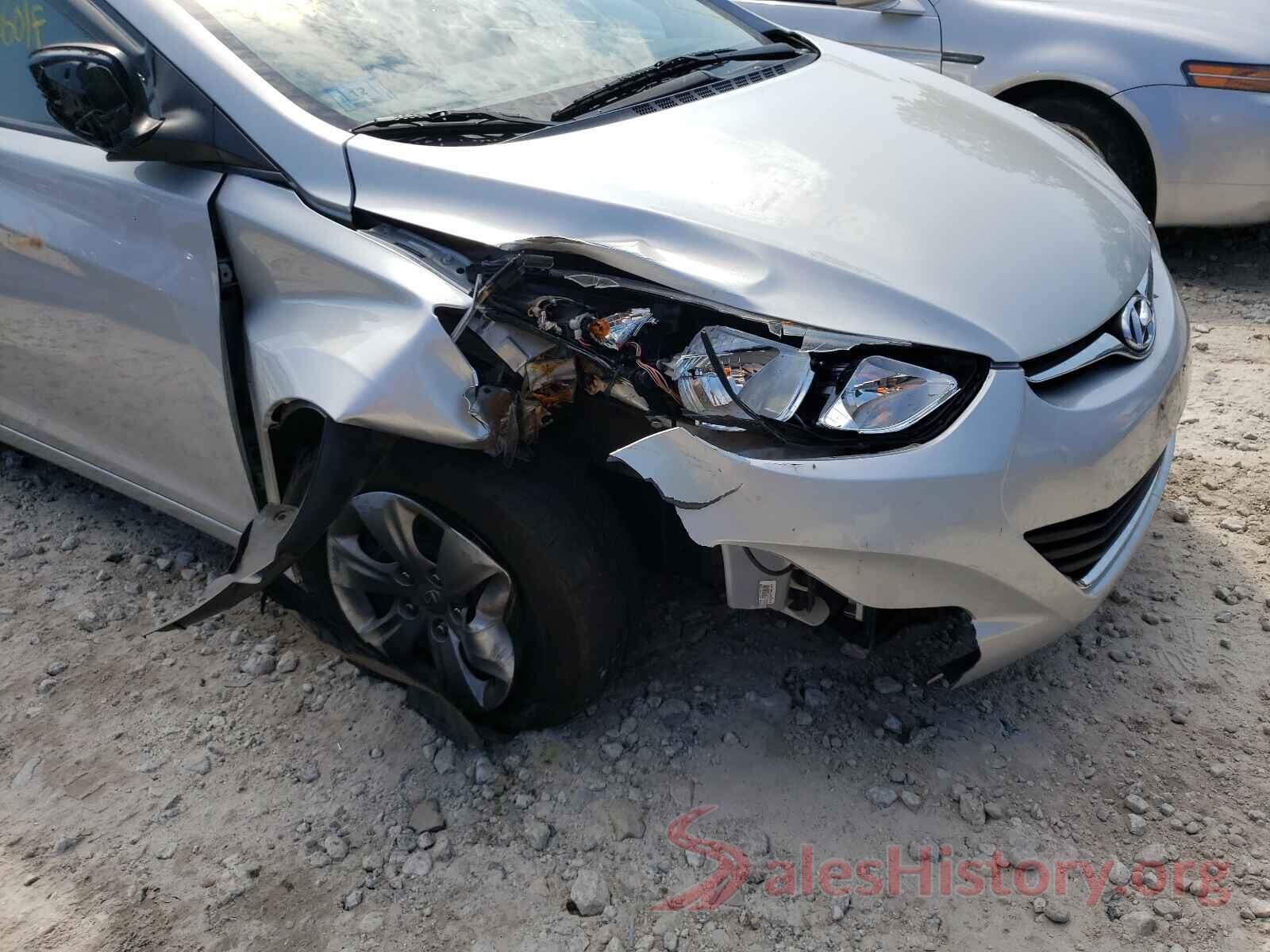 5NPDH4AE4GH740692 2016 HYUNDAI ELANTRA