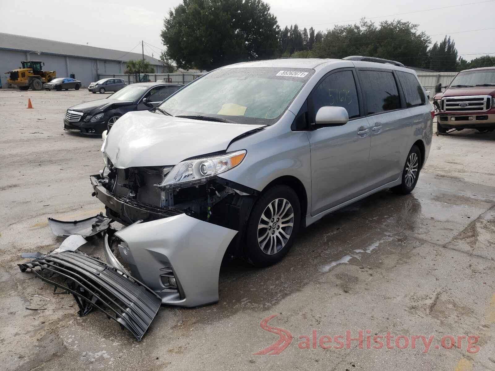 5TDYZ3DCXKS988192 2019 TOYOTA SIENNA