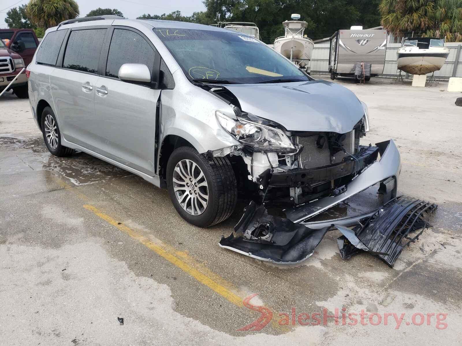 5TDYZ3DCXKS988192 2019 TOYOTA SIENNA