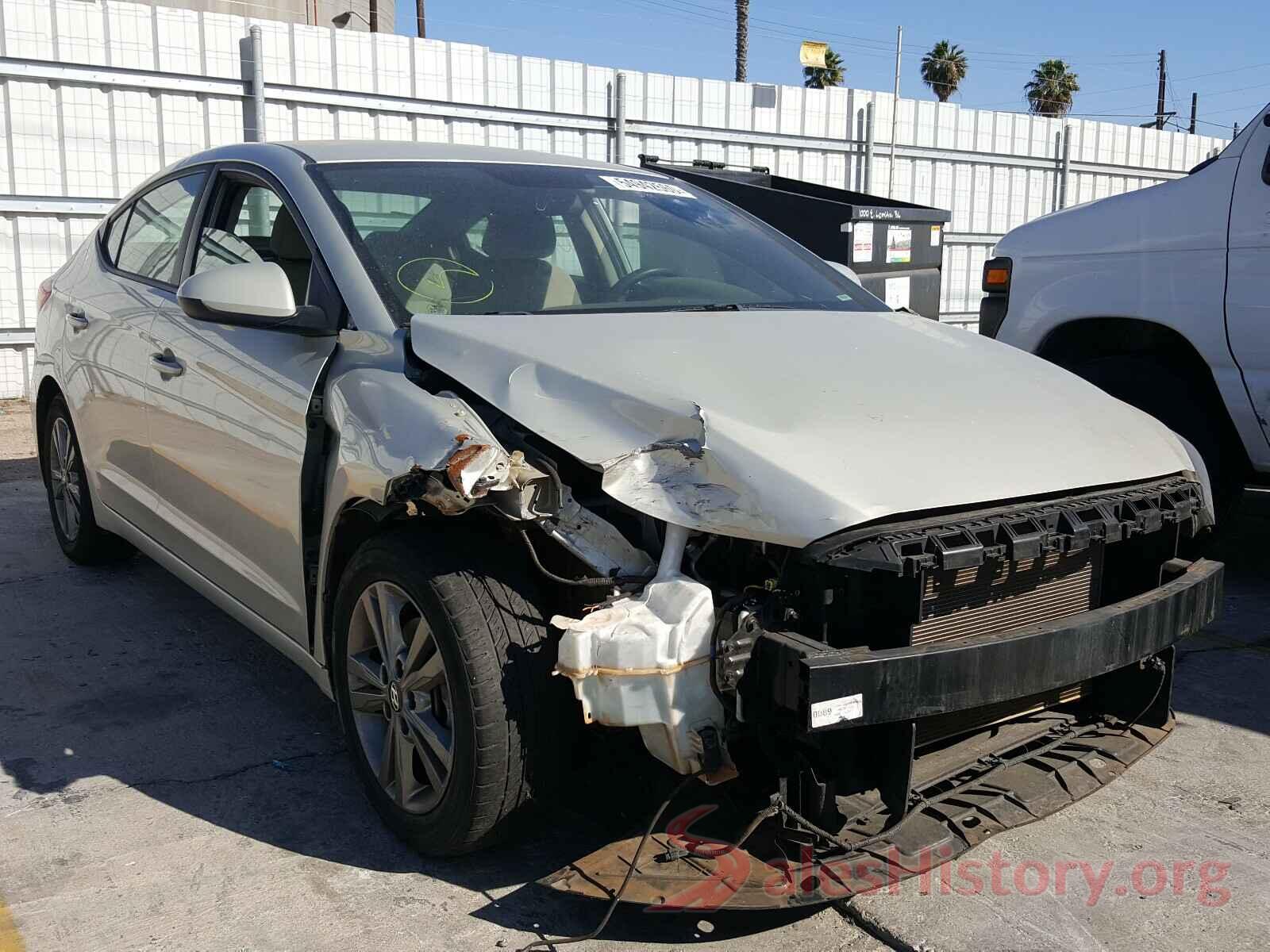 5NPD84LF0JH214864 2018 HYUNDAI ELANTRA