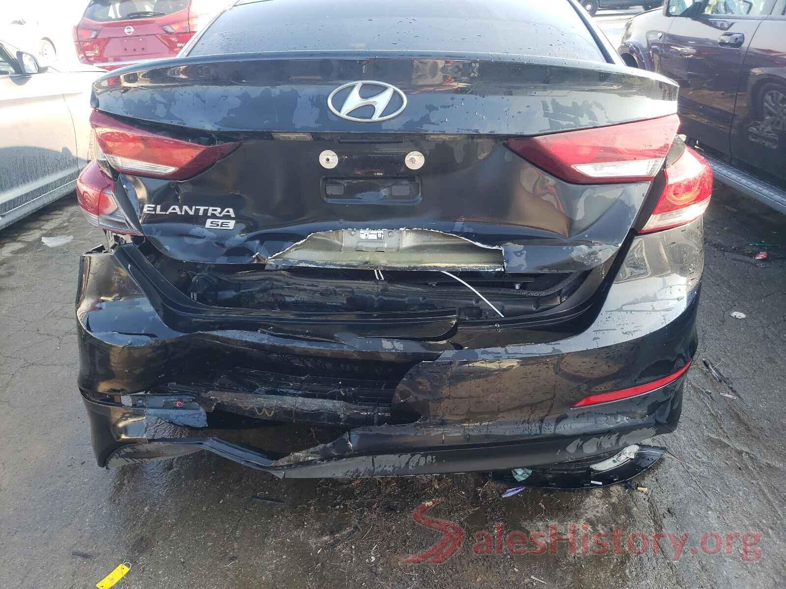 5NPD74LF7JH321493 2018 HYUNDAI ELANTRA