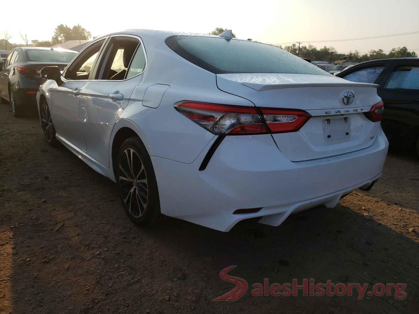 4T1B11HK2KU257539 2019 TOYOTA CAMRY