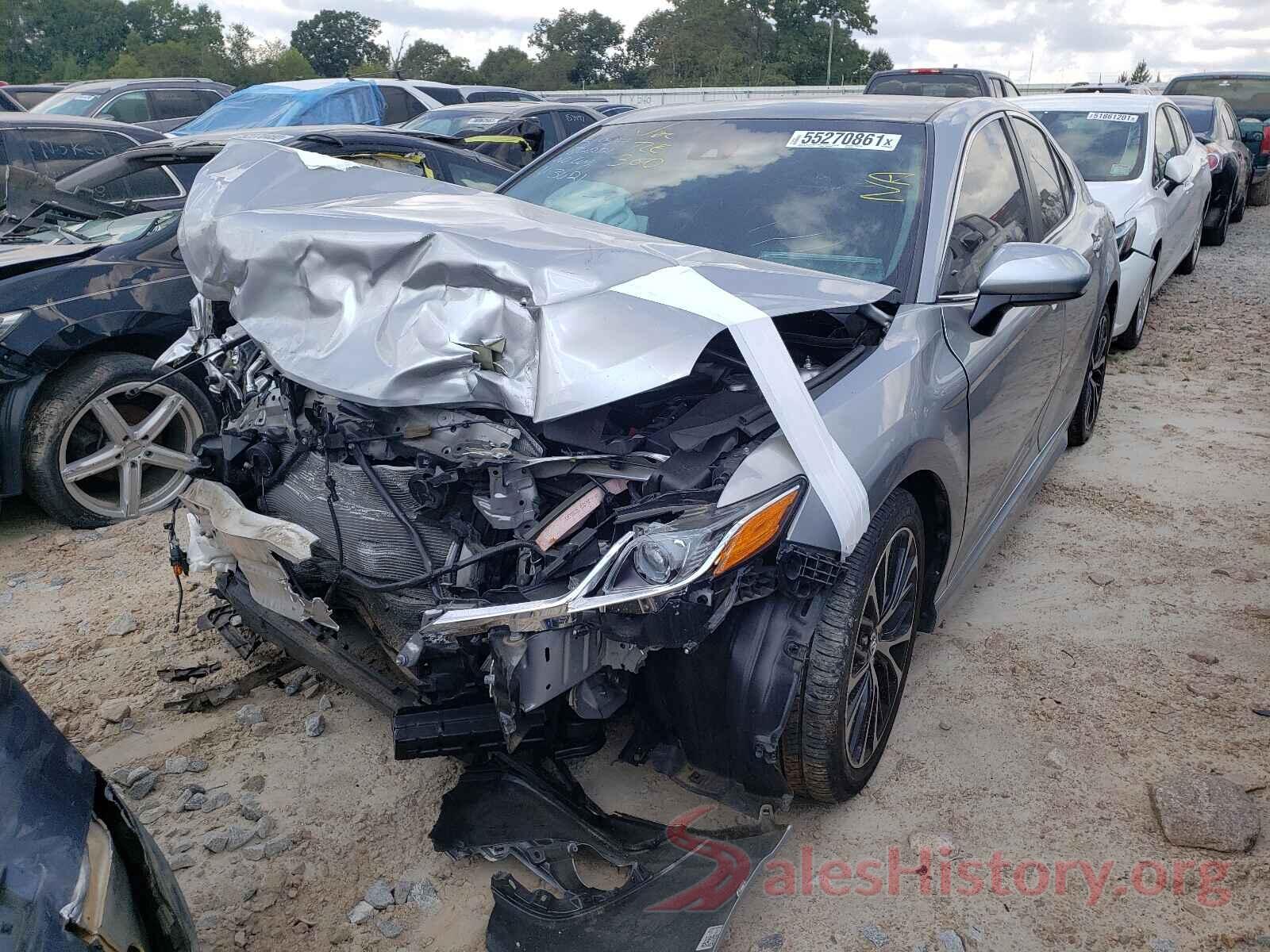 4T1B11HK0JU533621 2018 TOYOTA CAMRY