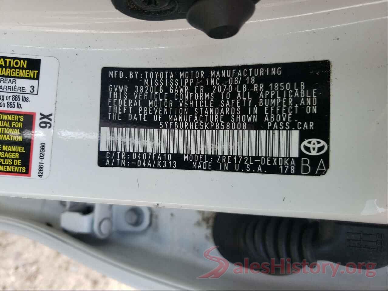 5YFBURHE5KP858008 2019 TOYOTA COROLLA