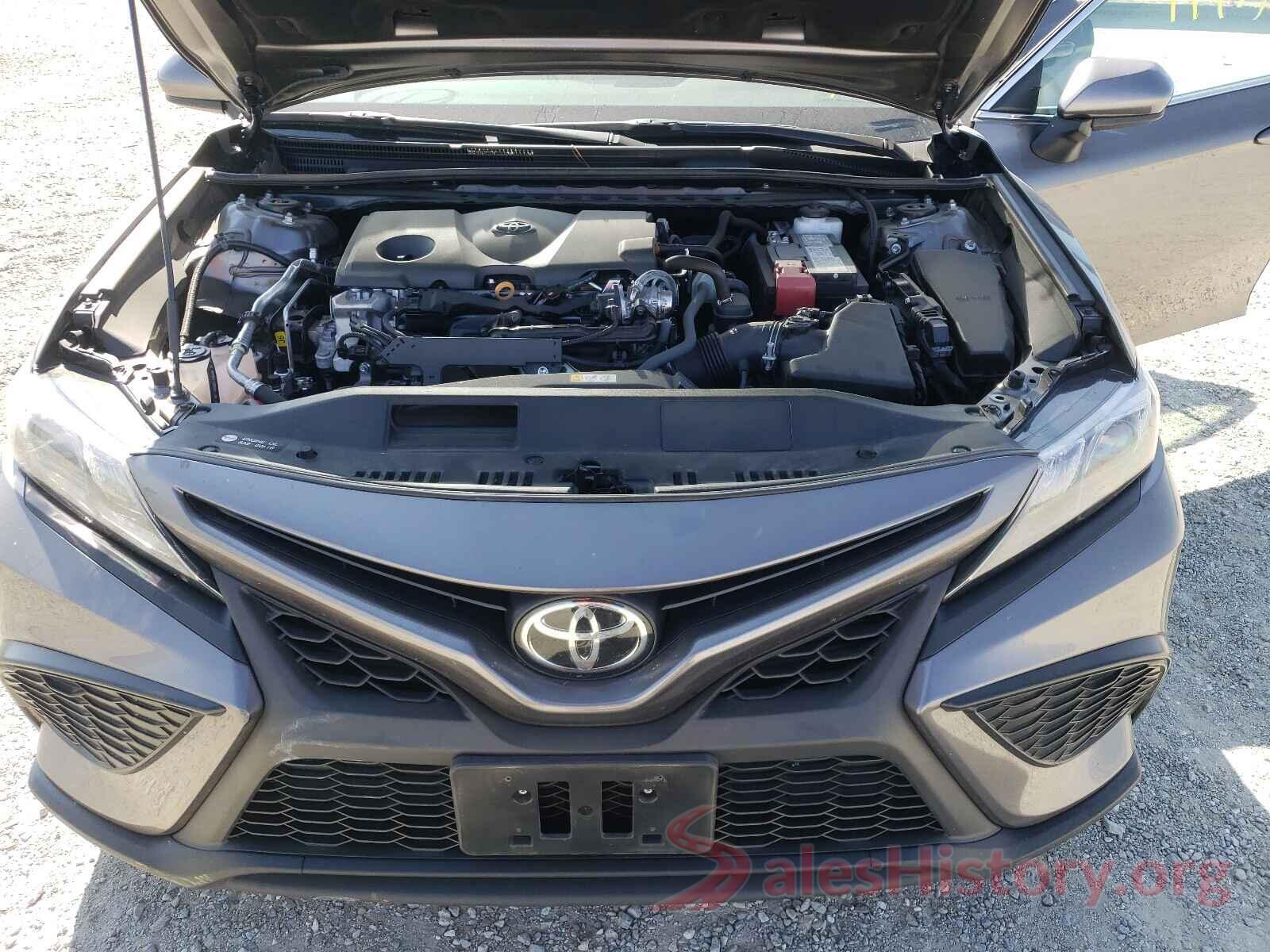 4T1G11AK6MU545471 2021 TOYOTA CAMRY