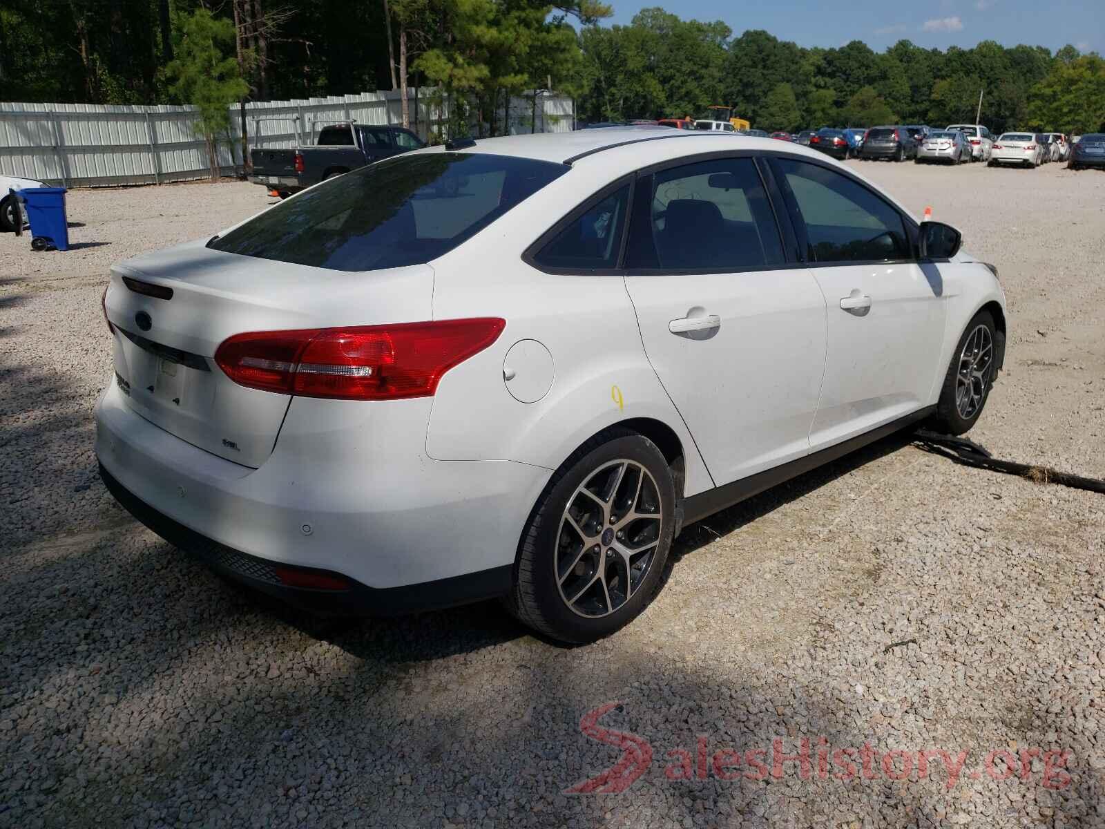 1FADP3H20JL226243 2018 FORD FOCUS