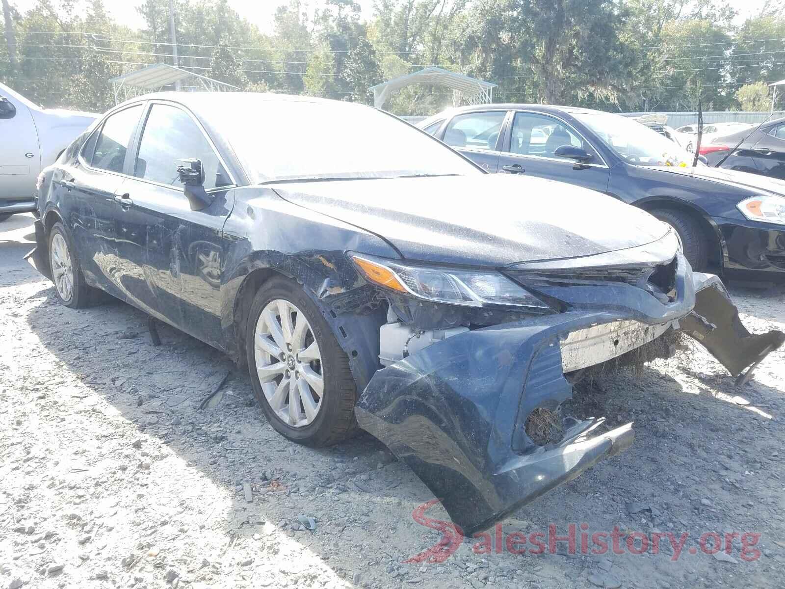 4T1B11HK1JU659924 2018 TOYOTA CAMRY