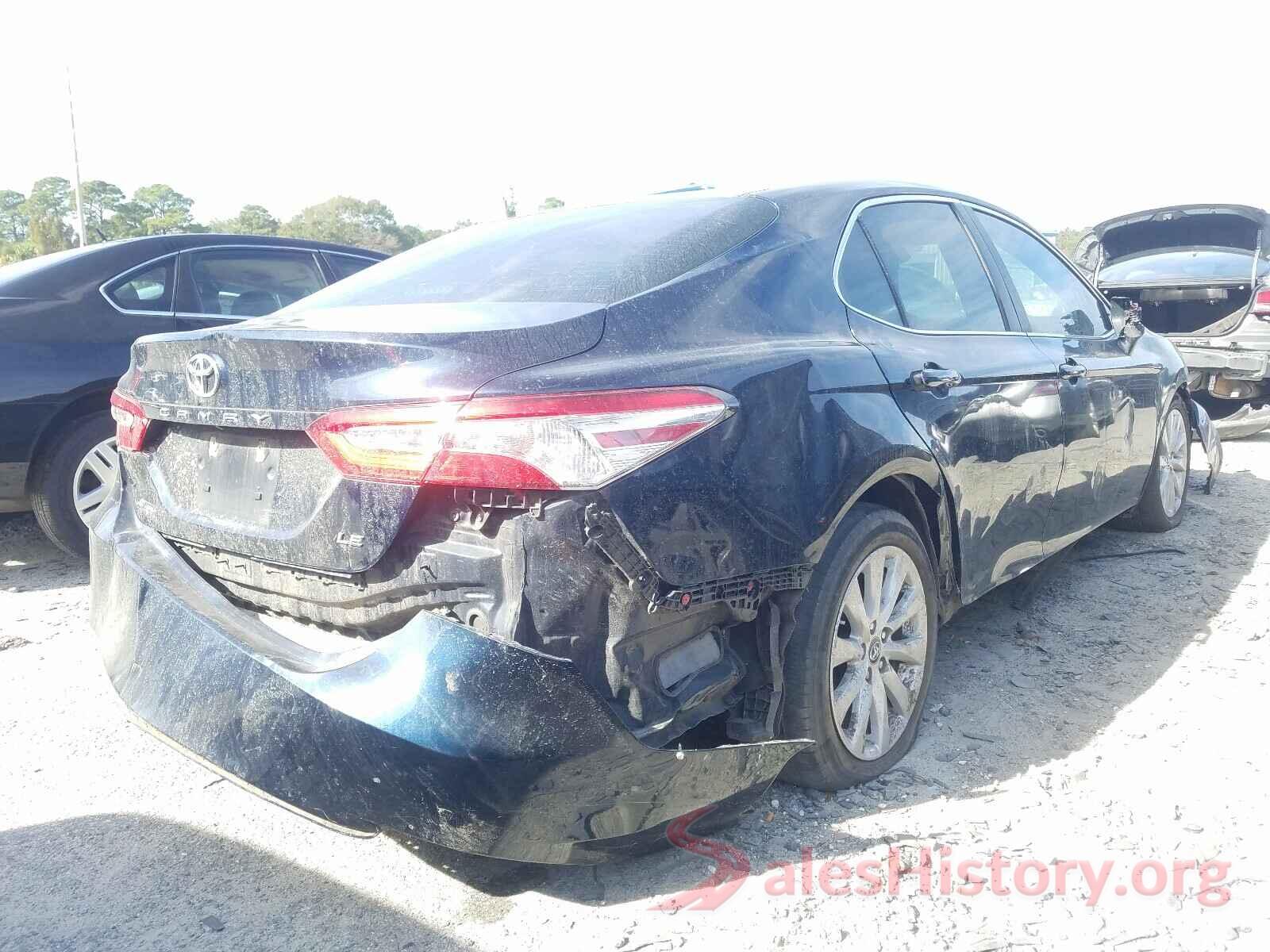 4T1B11HK1JU659924 2018 TOYOTA CAMRY