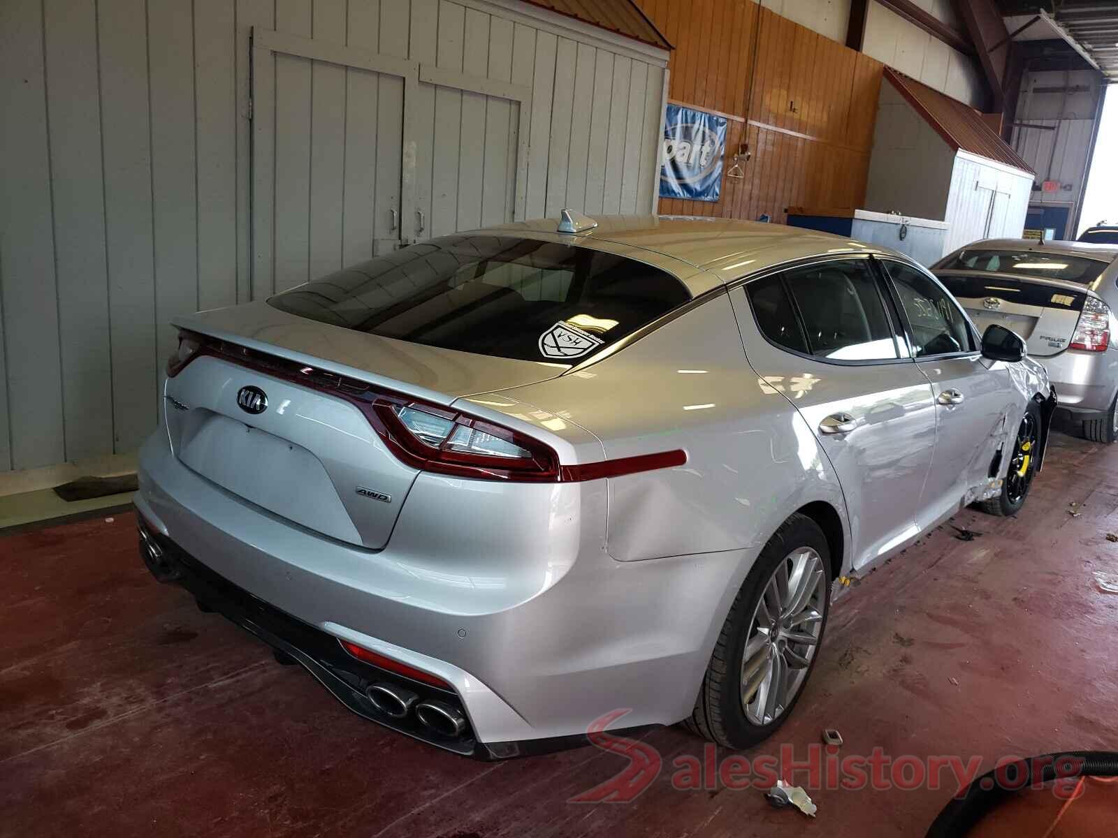 KNAE15LA5J6040980 2018 KIA STINGER