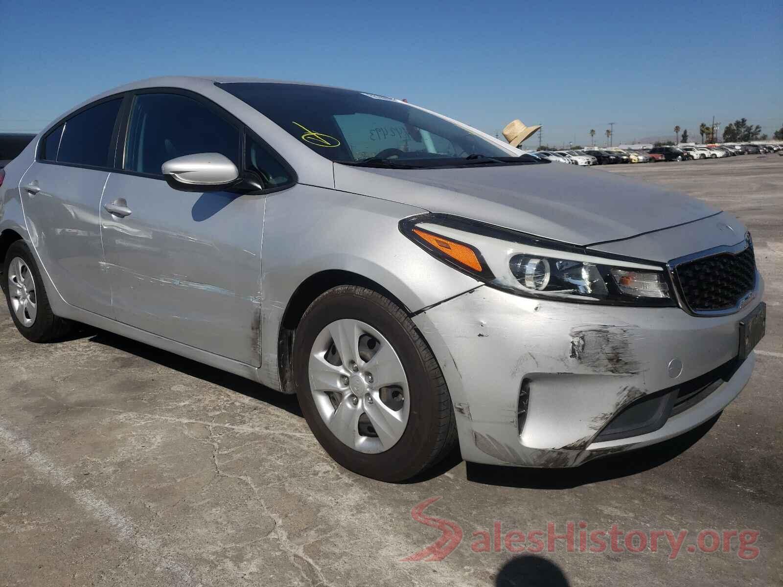 3KPFK4A77HE022443 2017 KIA FORTE