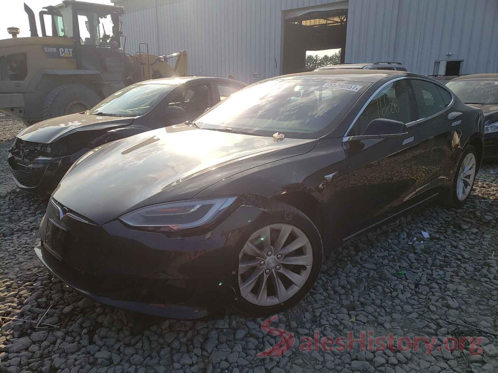 5YJSA1E29JF268747 2018 TESLA MODEL S