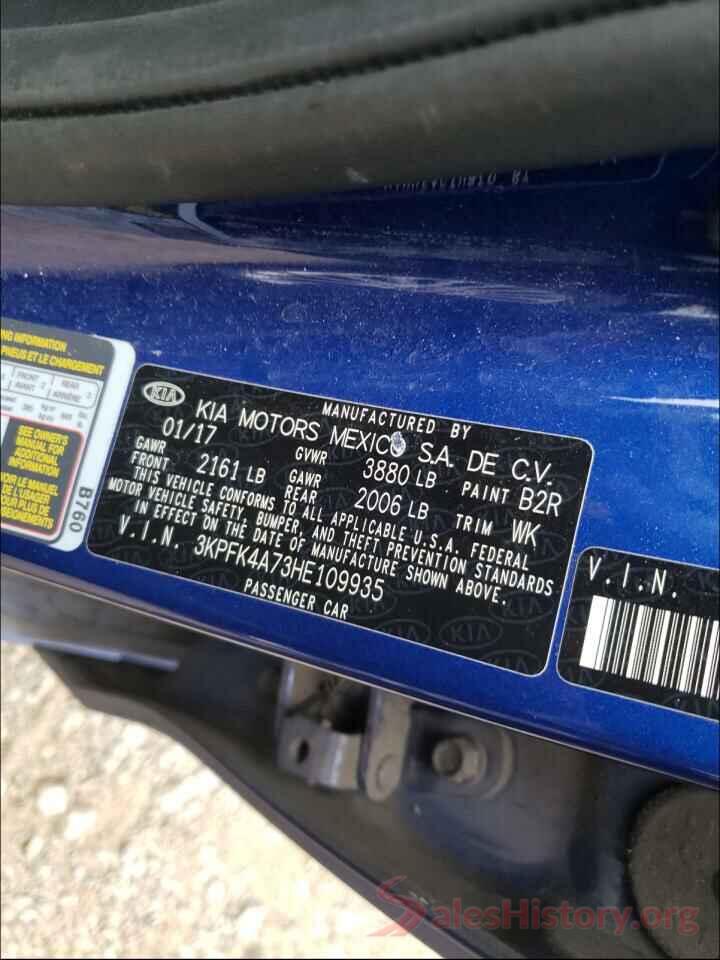 3KPFK4A73HE109935 2017 KIA FORTE