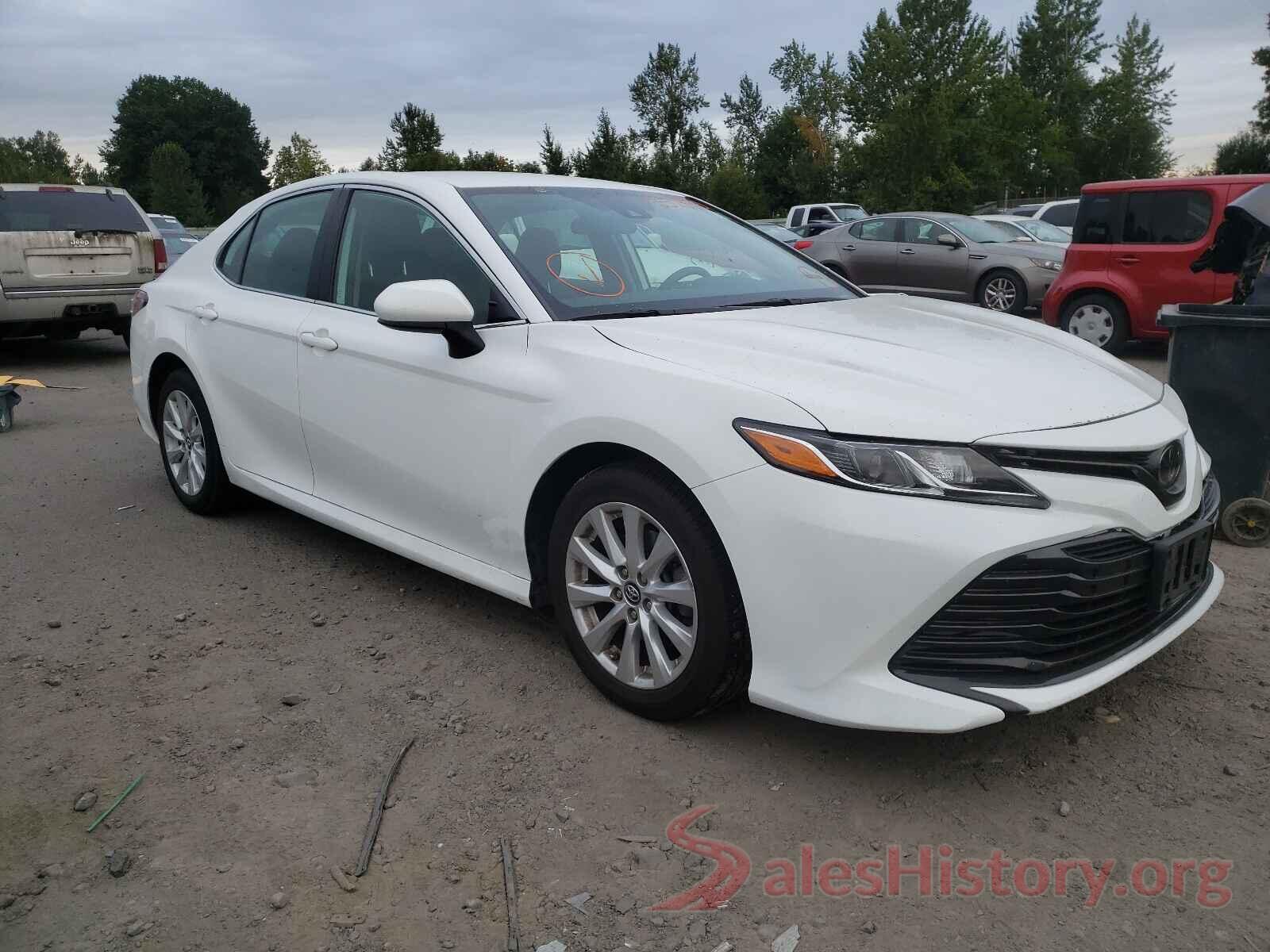 4T1B11HK8KU263832 2019 TOYOTA CAMRY