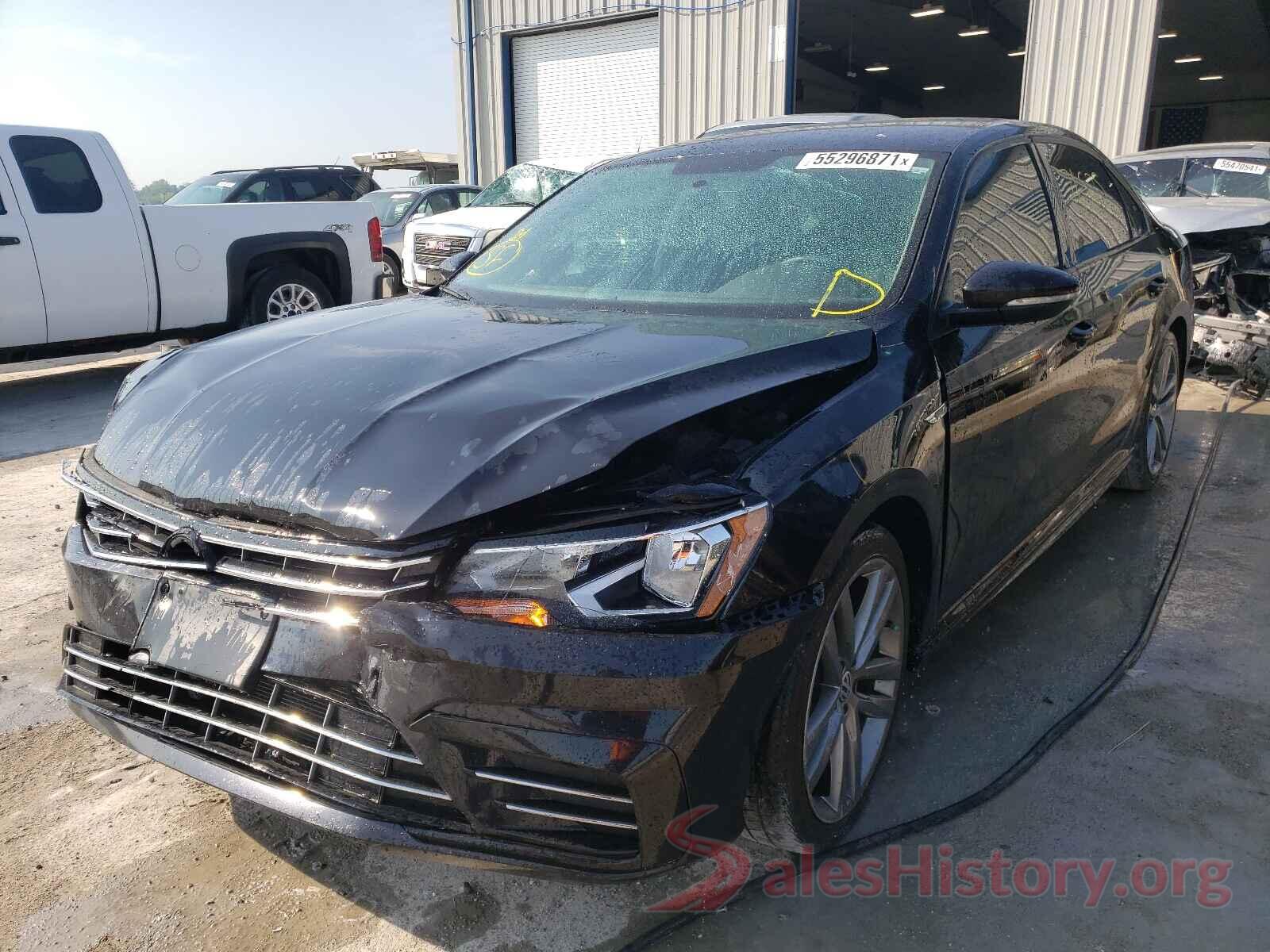 1VWAA7A37JC050782 2018 VOLKSWAGEN PASSAT