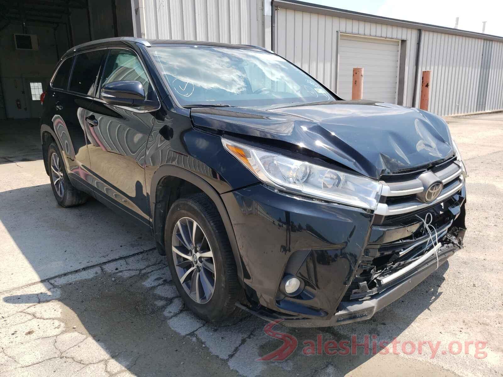 5TDJZRFH9JS552784 2018 TOYOTA HIGHLANDER