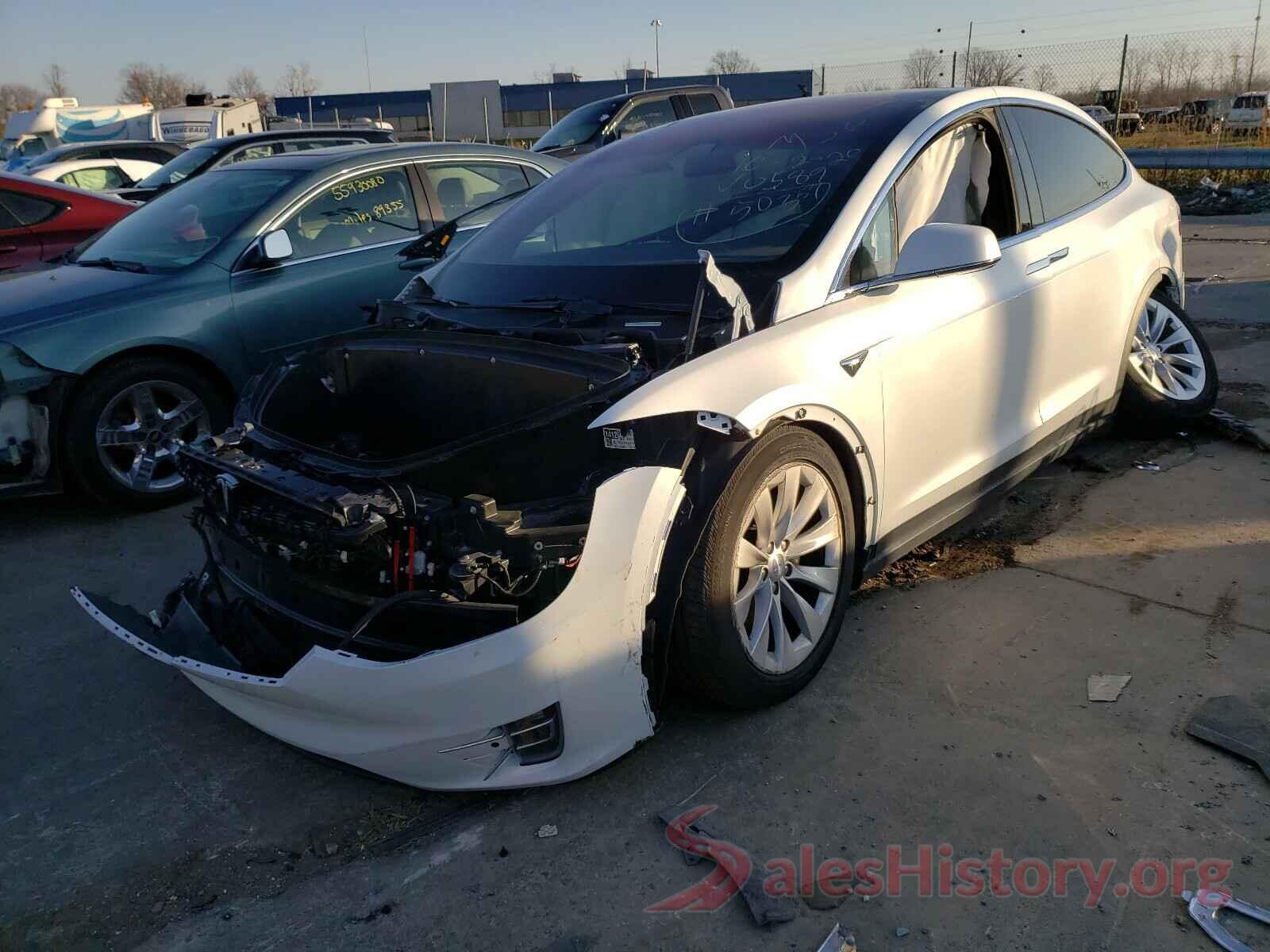 5YJXCAE21KF160589 2019 TESLA MODEL X