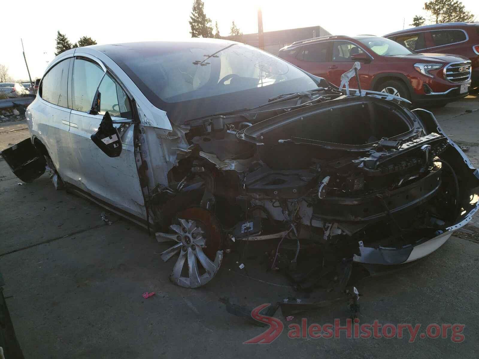 5YJXCAE21KF160589 2019 TESLA MODEL X