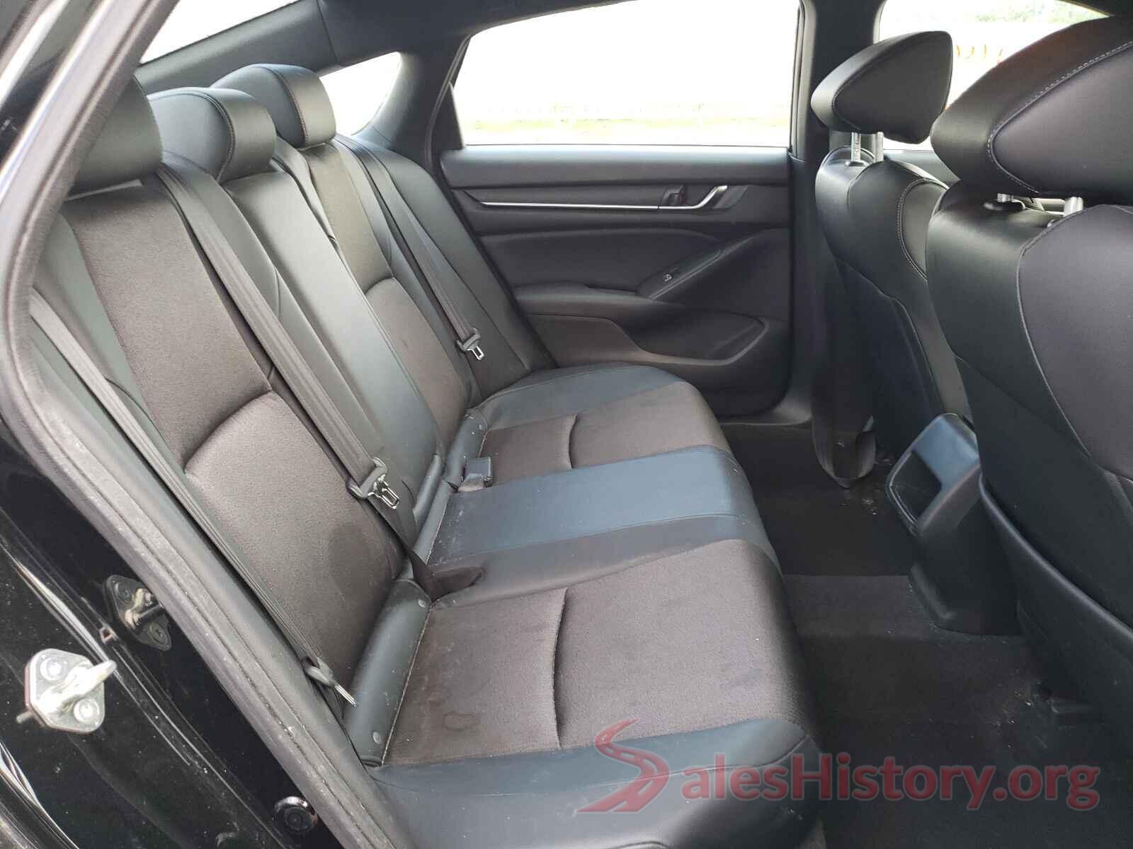 1HGCV1F39JA068106 2018 HONDA ACCORD