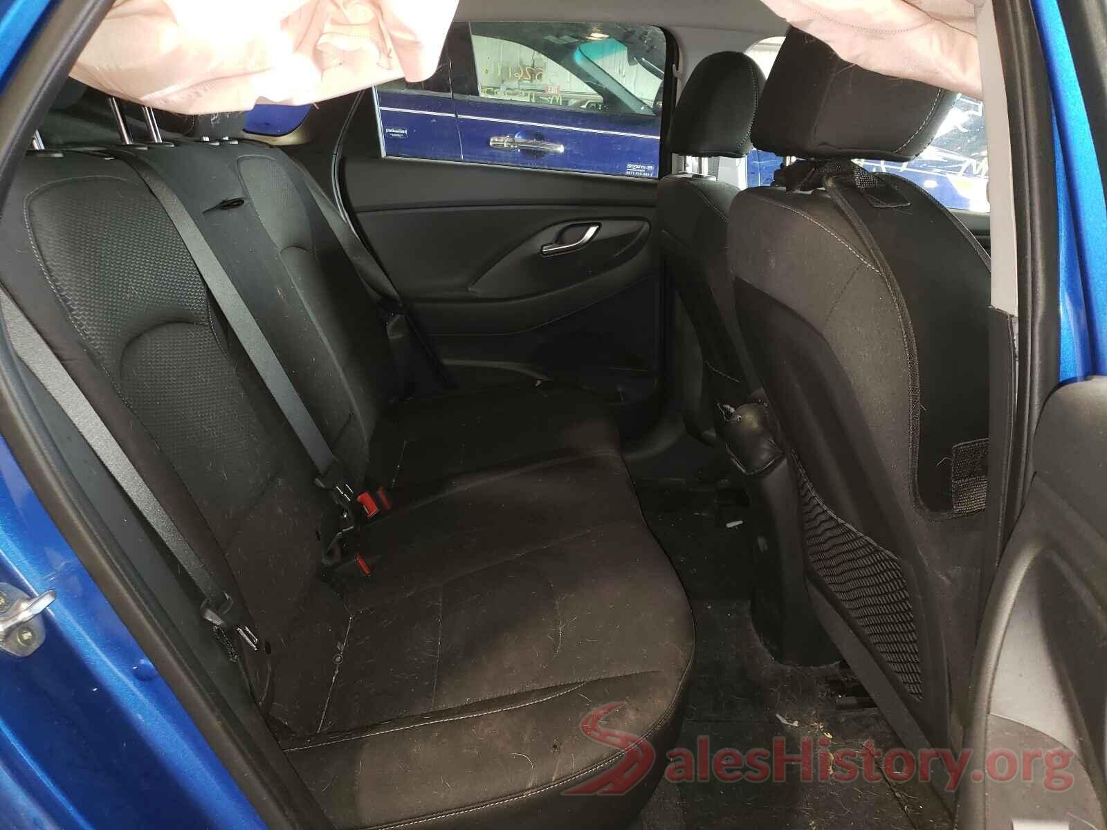 KMHH35LE3JU067891 2018 HYUNDAI ELANTRA