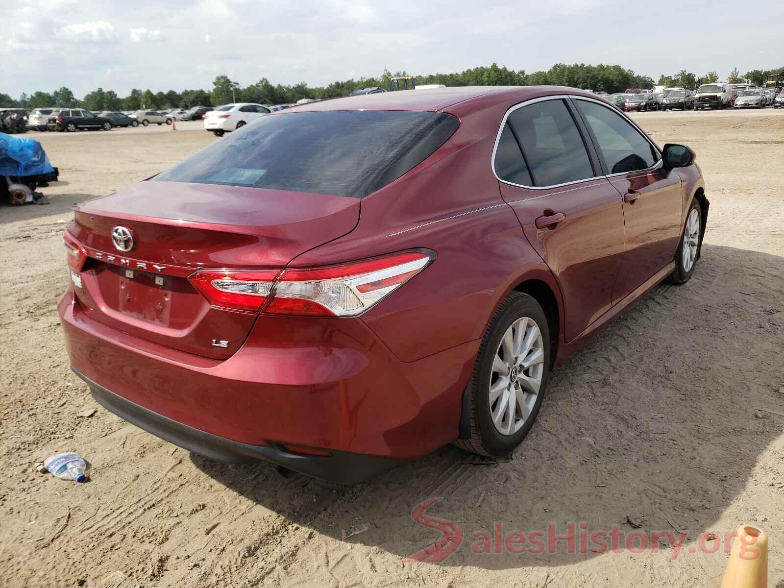 4T1B11HK9JU519779 2018 TOYOTA CAMRY