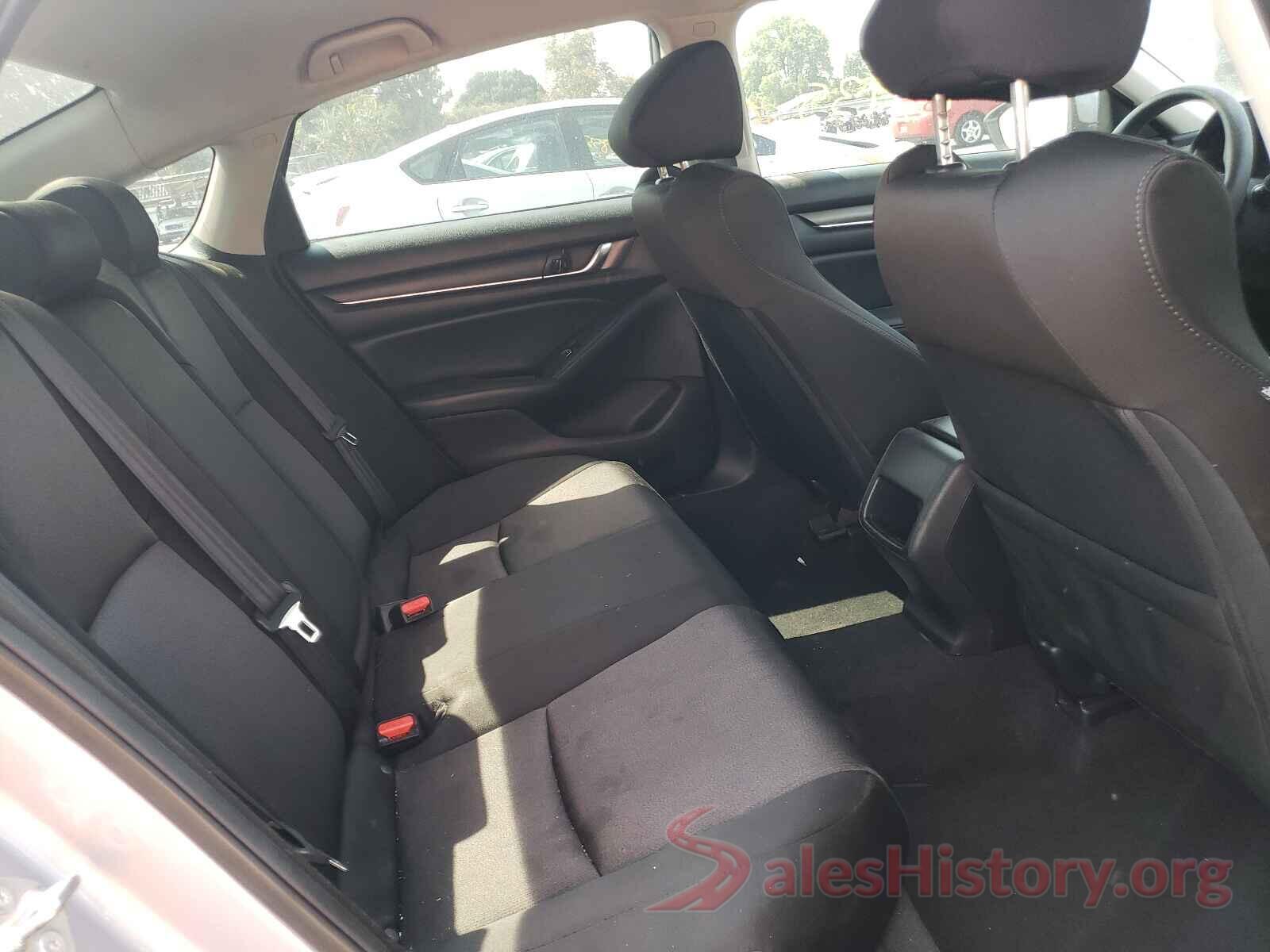 1HGCV1F17JA224853 2018 HONDA ACCORD