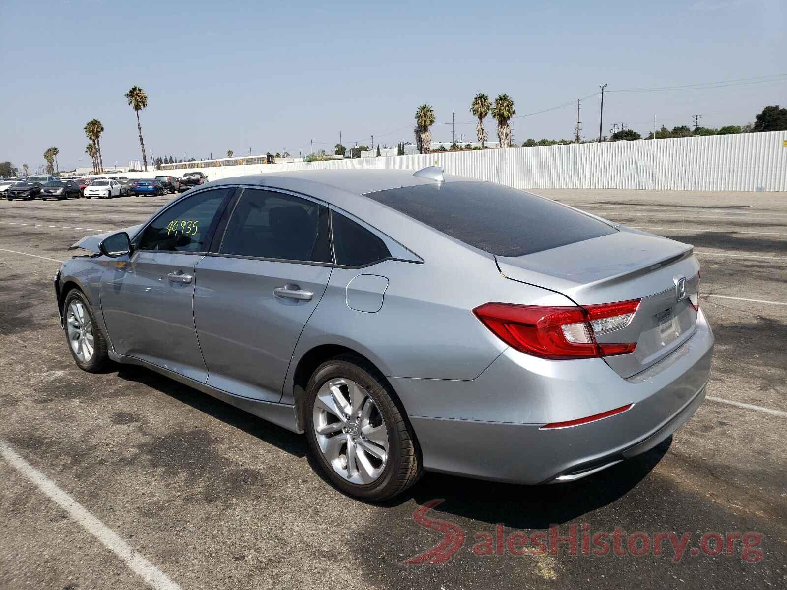 1HGCV1F17JA224853 2018 HONDA ACCORD