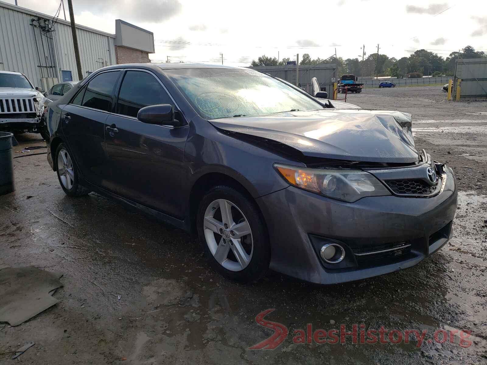 4T1BF1FK9EU419272 2014 TOYOTA CAMRY