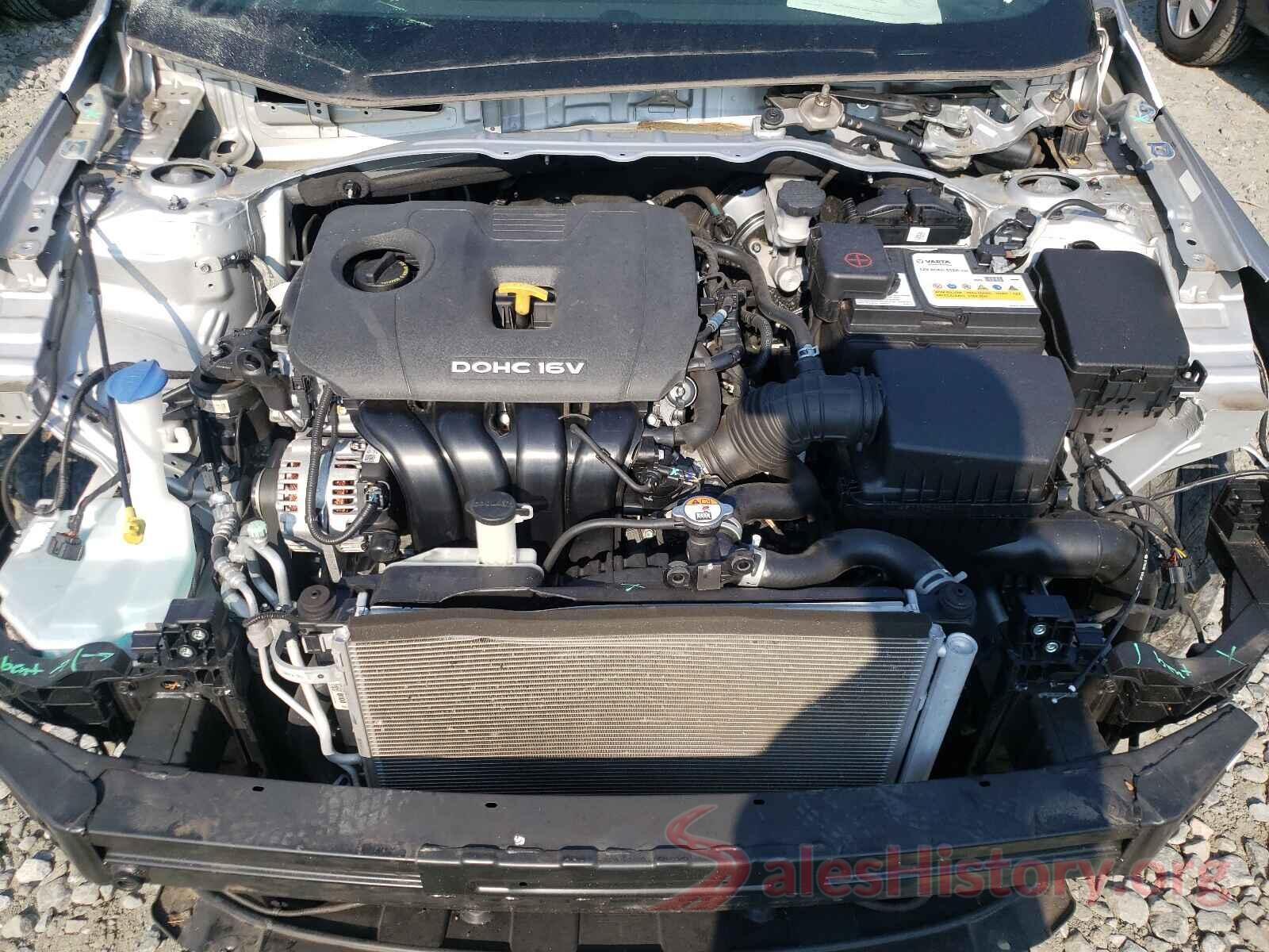 3KPFK4A7XJE235716 2018 KIA FORTE