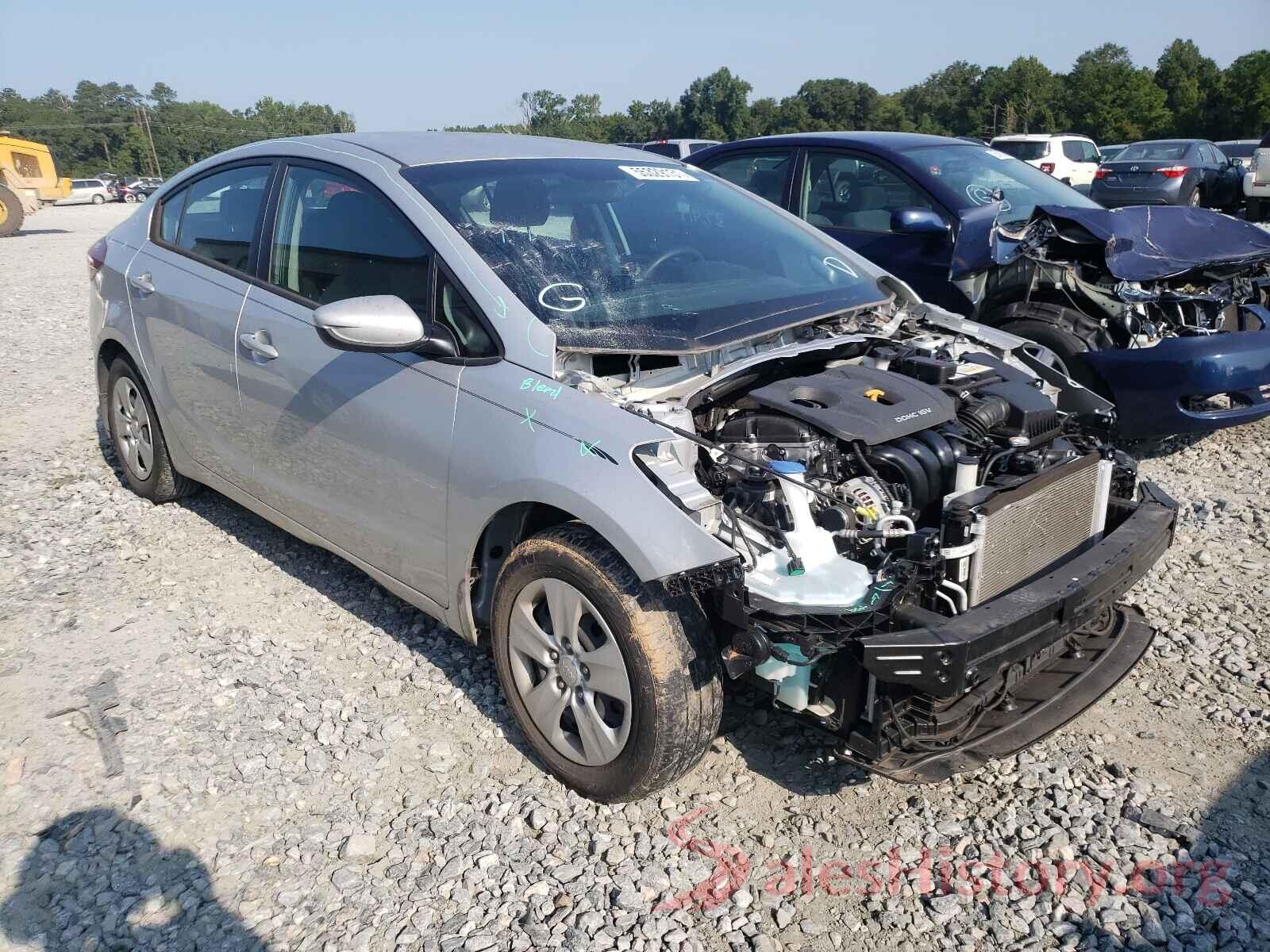 3KPFK4A7XJE235716 2018 KIA FORTE