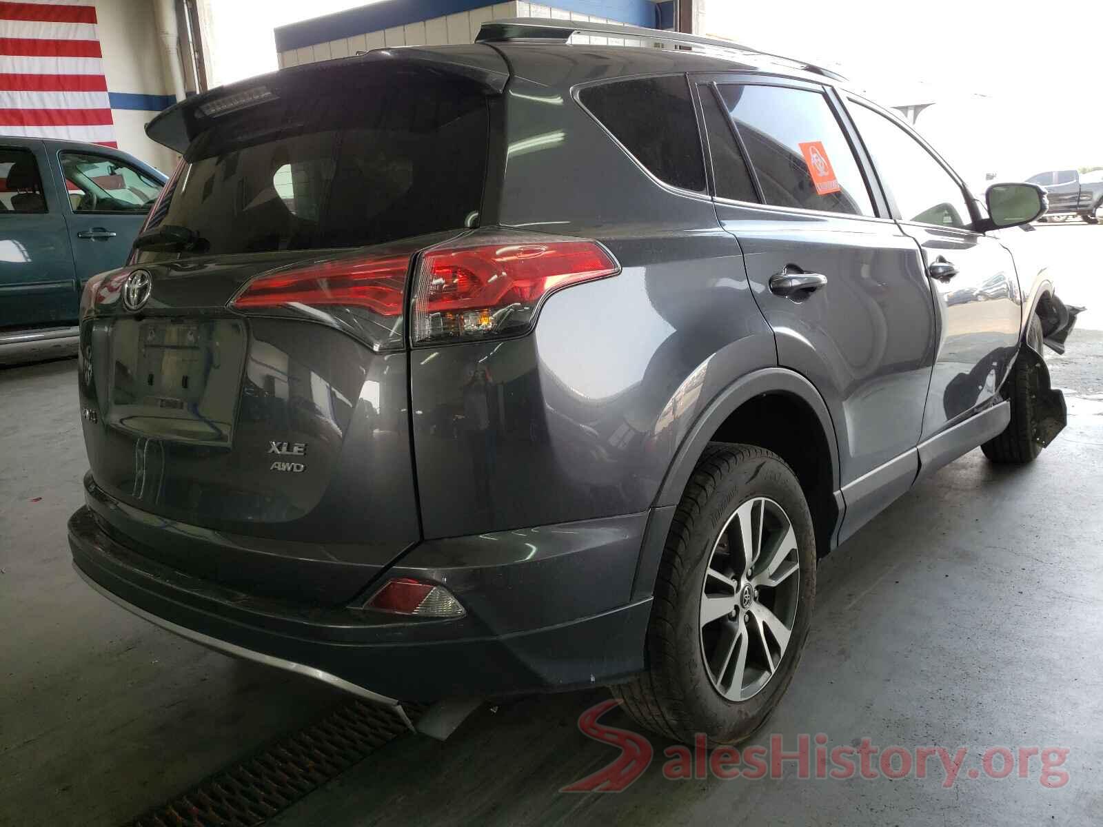 JTMRFREV8JJ258101 2018 TOYOTA RAV4