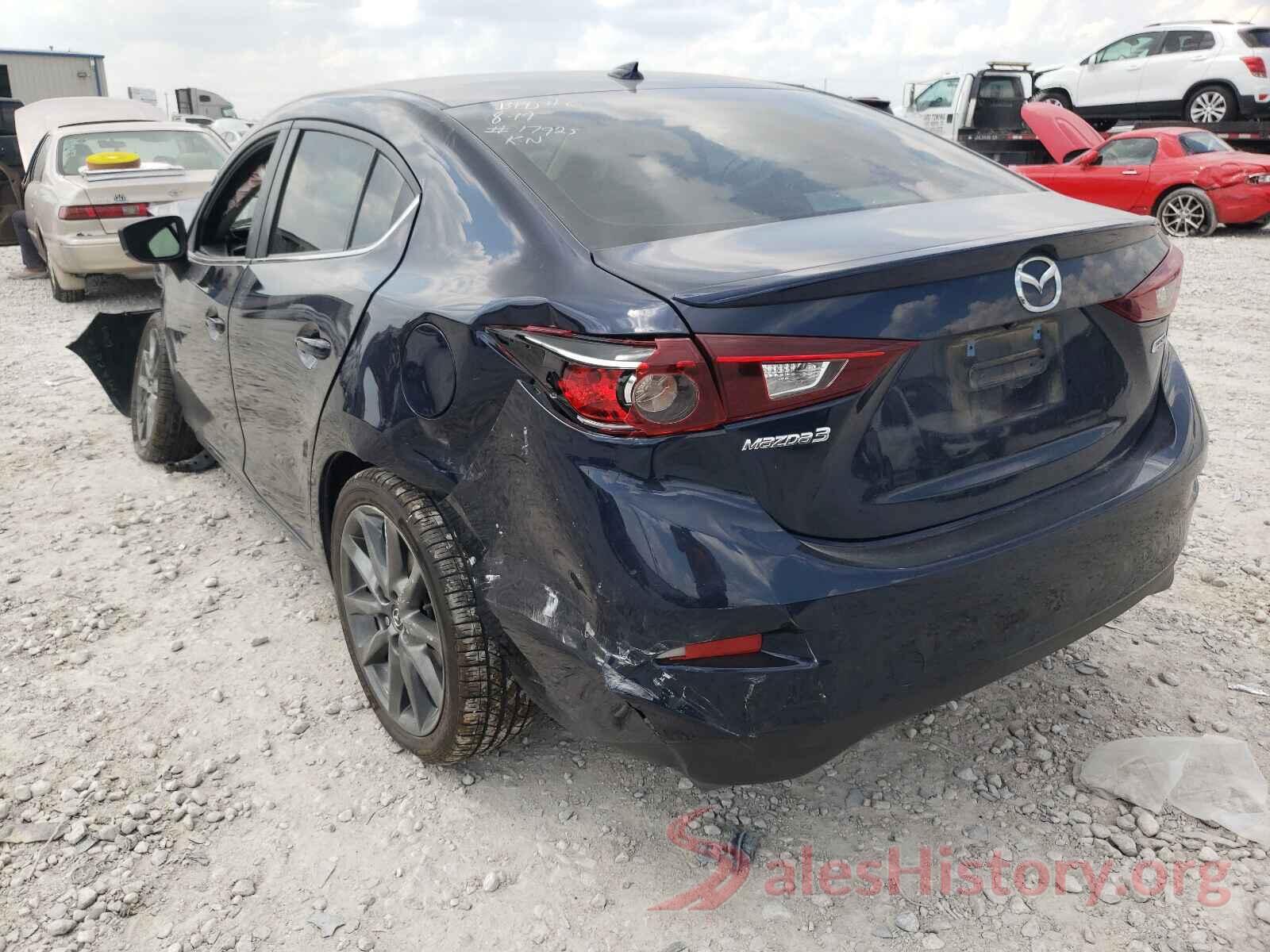 3MZBN1V35JM269352 2018 MAZDA 3