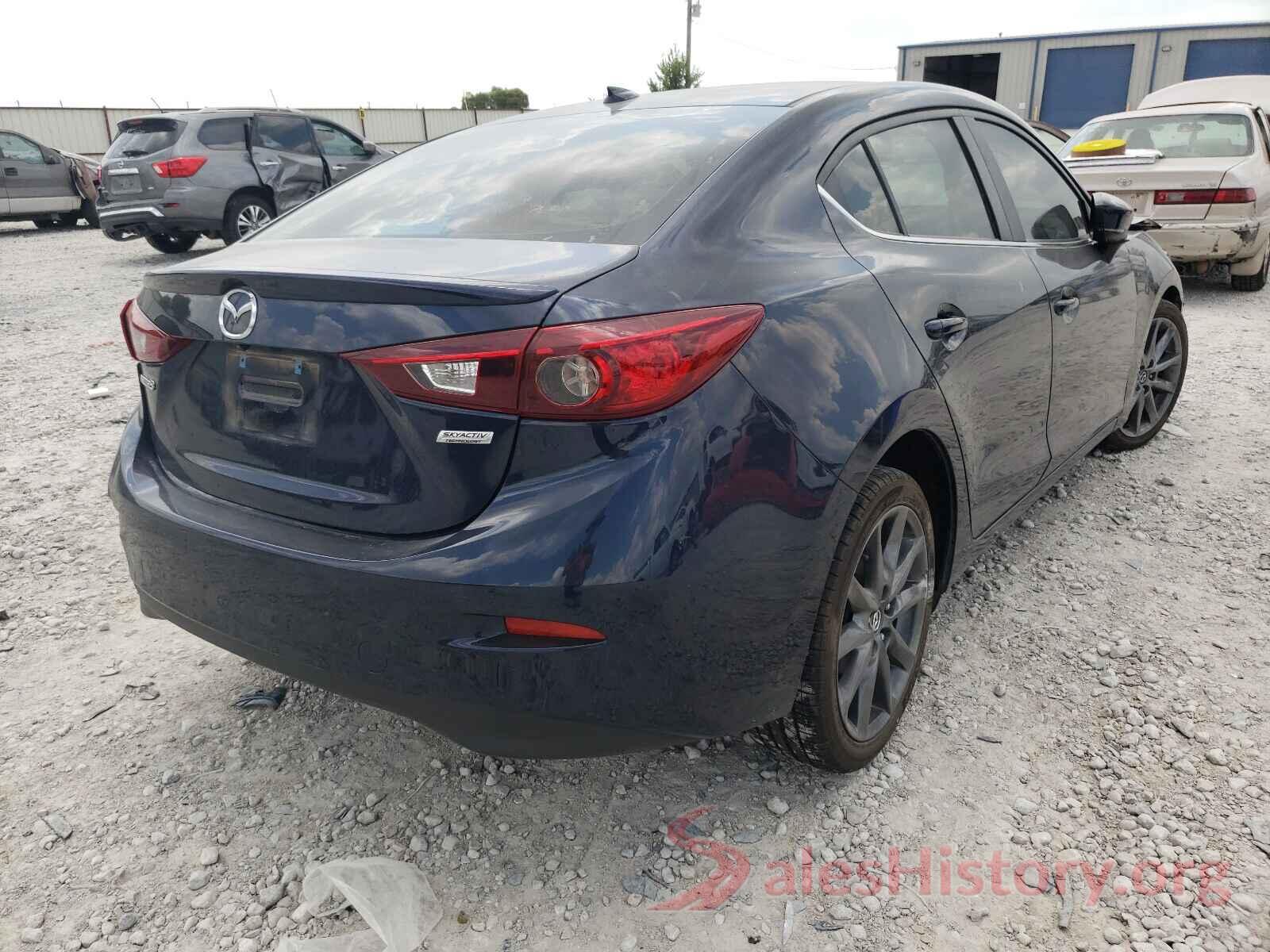 3MZBN1V35JM269352 2018 MAZDA 3