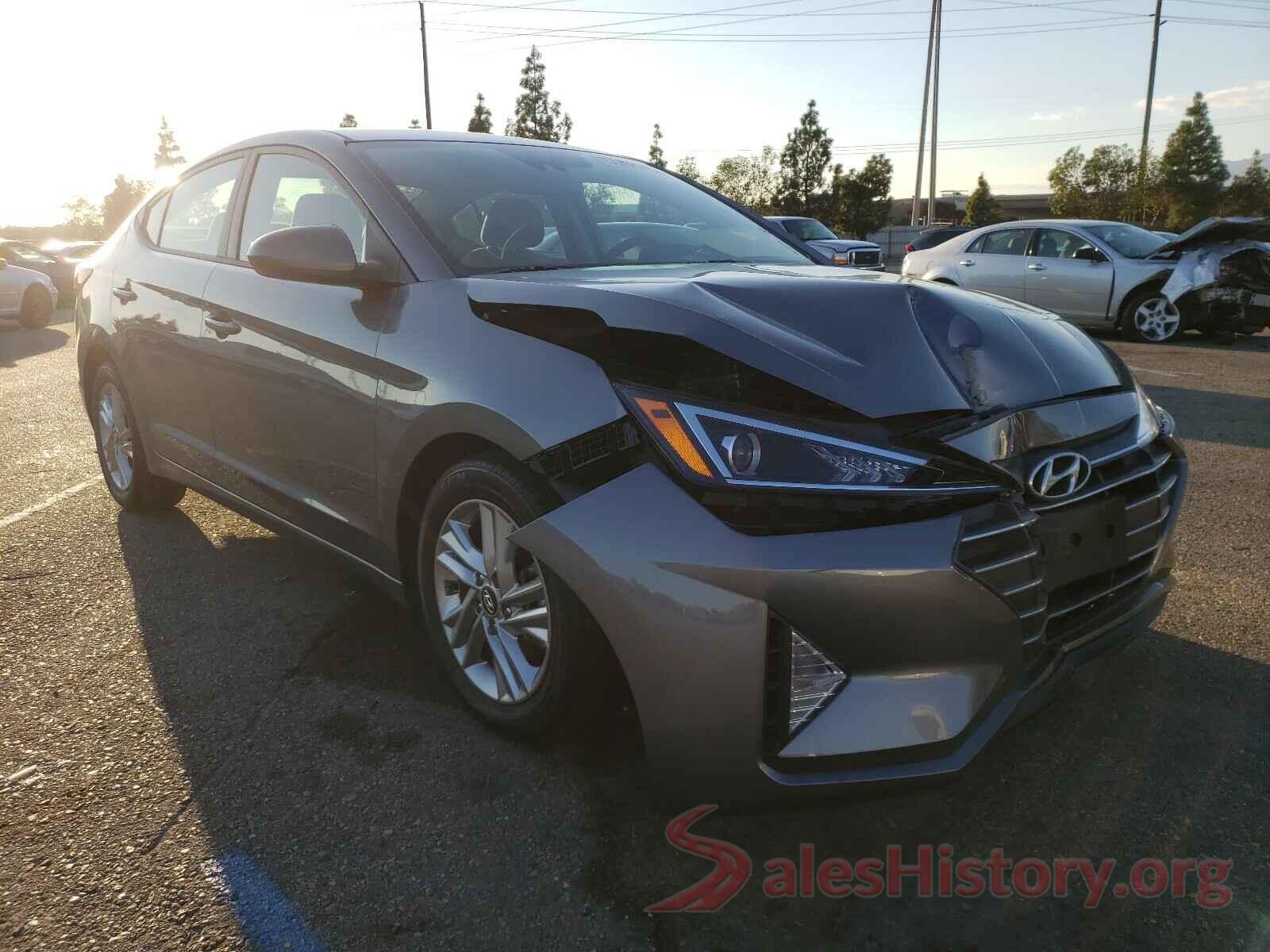 5NPD84LFXKH452769 2019 HYUNDAI ELANTRA