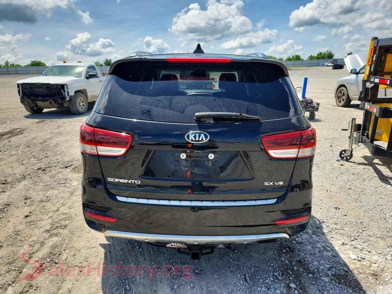 2017 KIA SORENTO VIN 5XYPK4A55HG238278, left side view