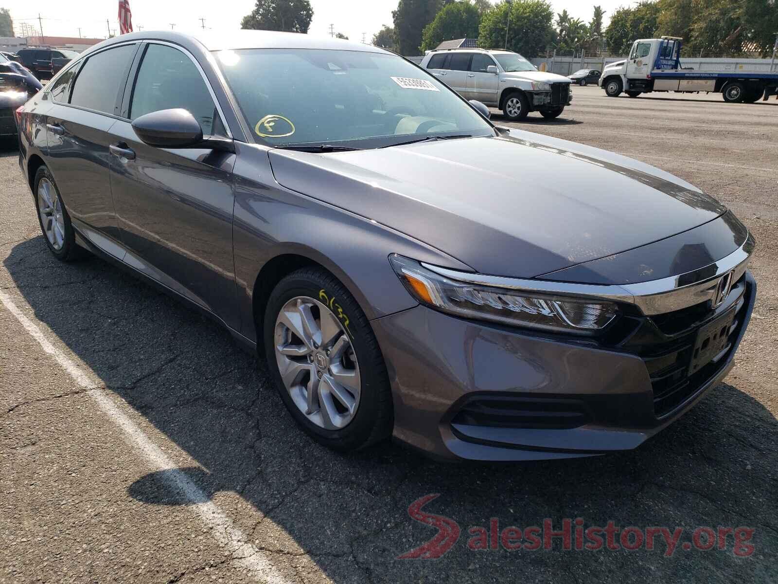 1HGCV1F15JA227945 2018 HONDA ACCORD