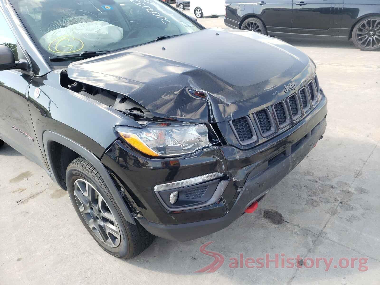 3C4NJDDB4KT665298 2019 JEEP COMPASS