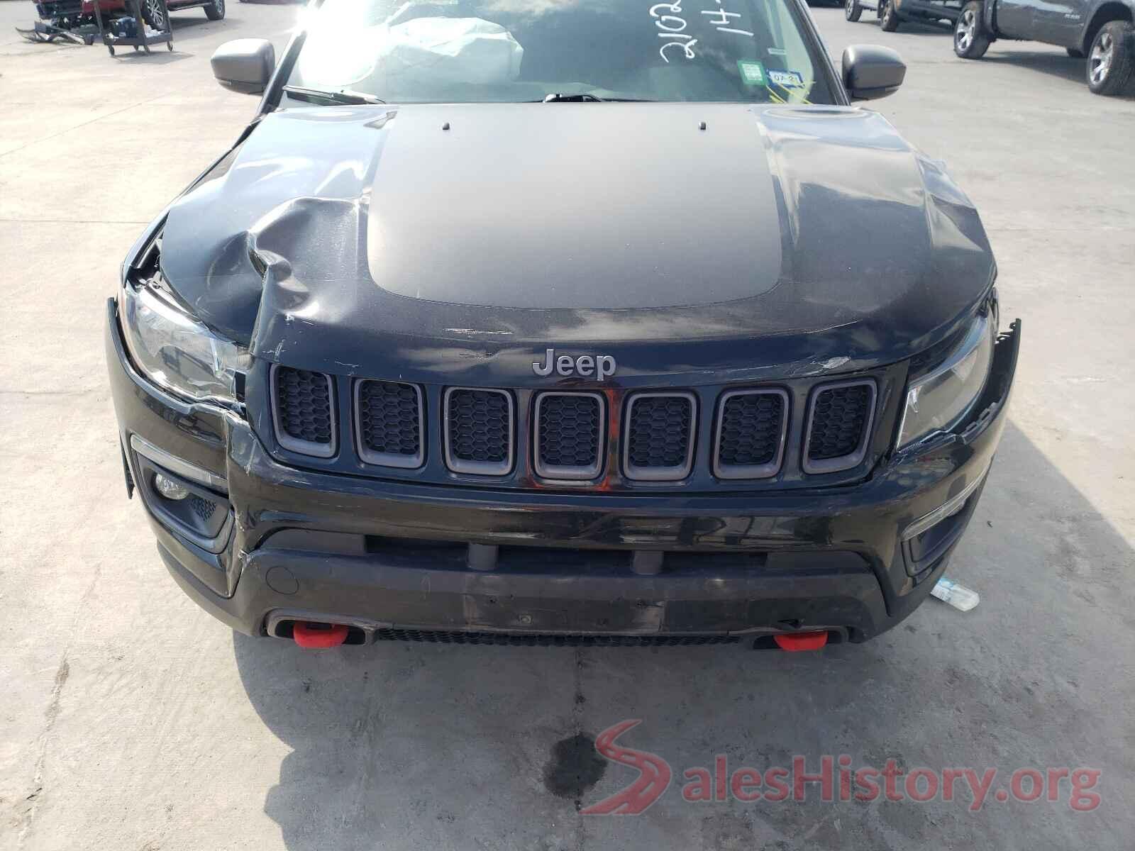 3C4NJDDB4KT665298 2019 JEEP COMPASS