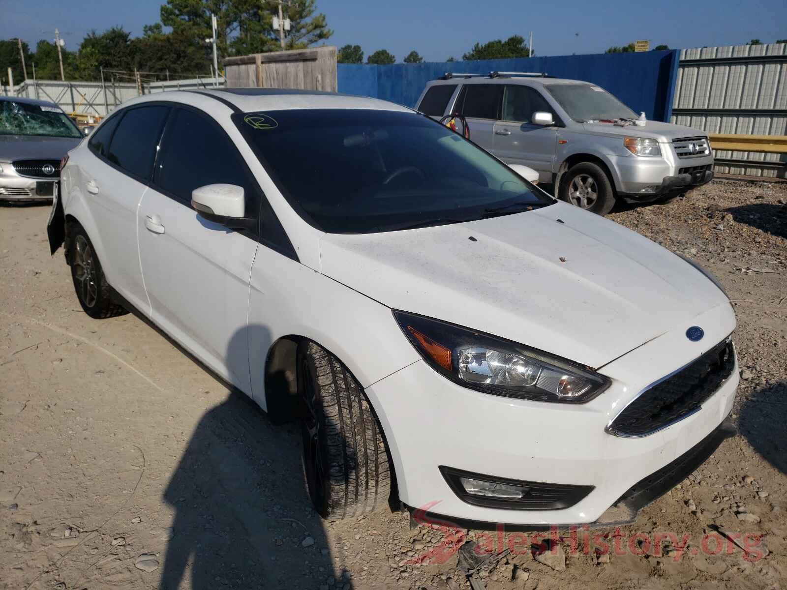 1FADP3H21HL266261 2017 FORD FOCUS