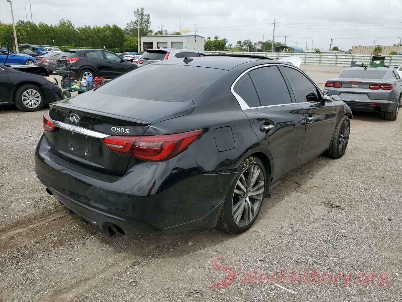 JN1EV7AP5JM365556 2018 INFINITI Q50