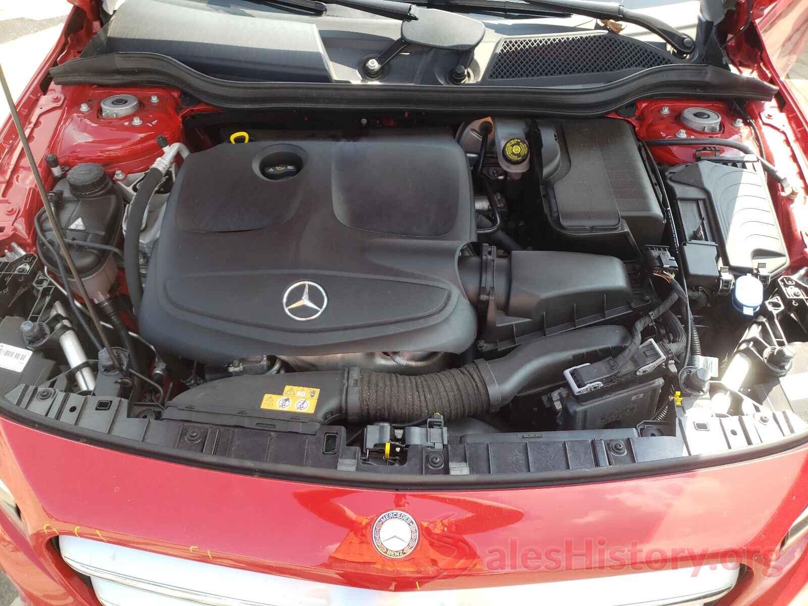 WDCTG4EB8HJ332357 2017 MERCEDES-BENZ GLA-CLASS