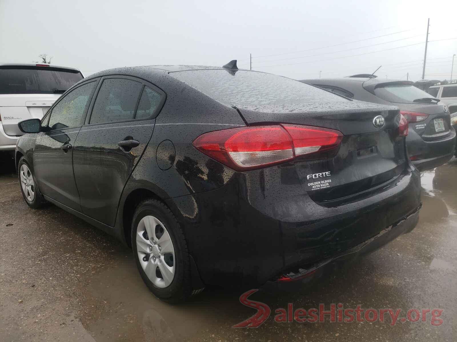 3KPFK4A77HE052879 2017 KIA FORTE