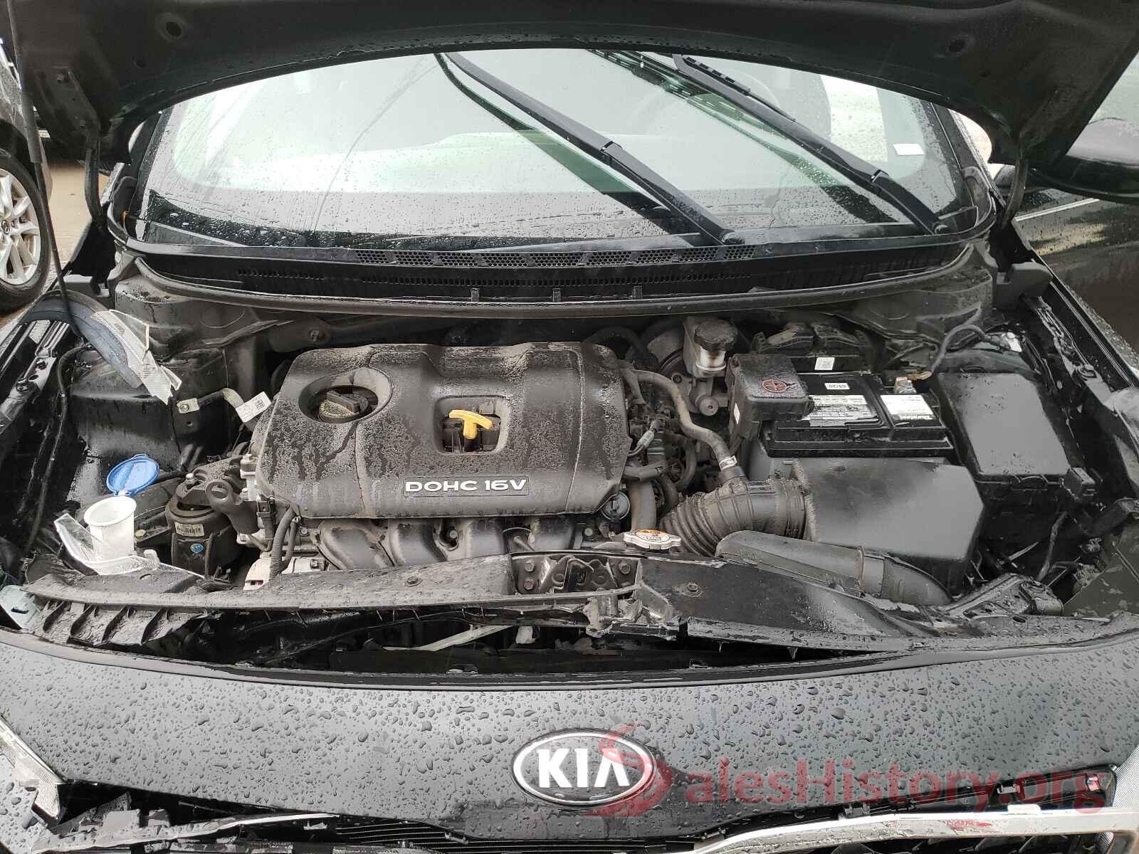 3KPFK4A77HE052879 2017 KIA FORTE