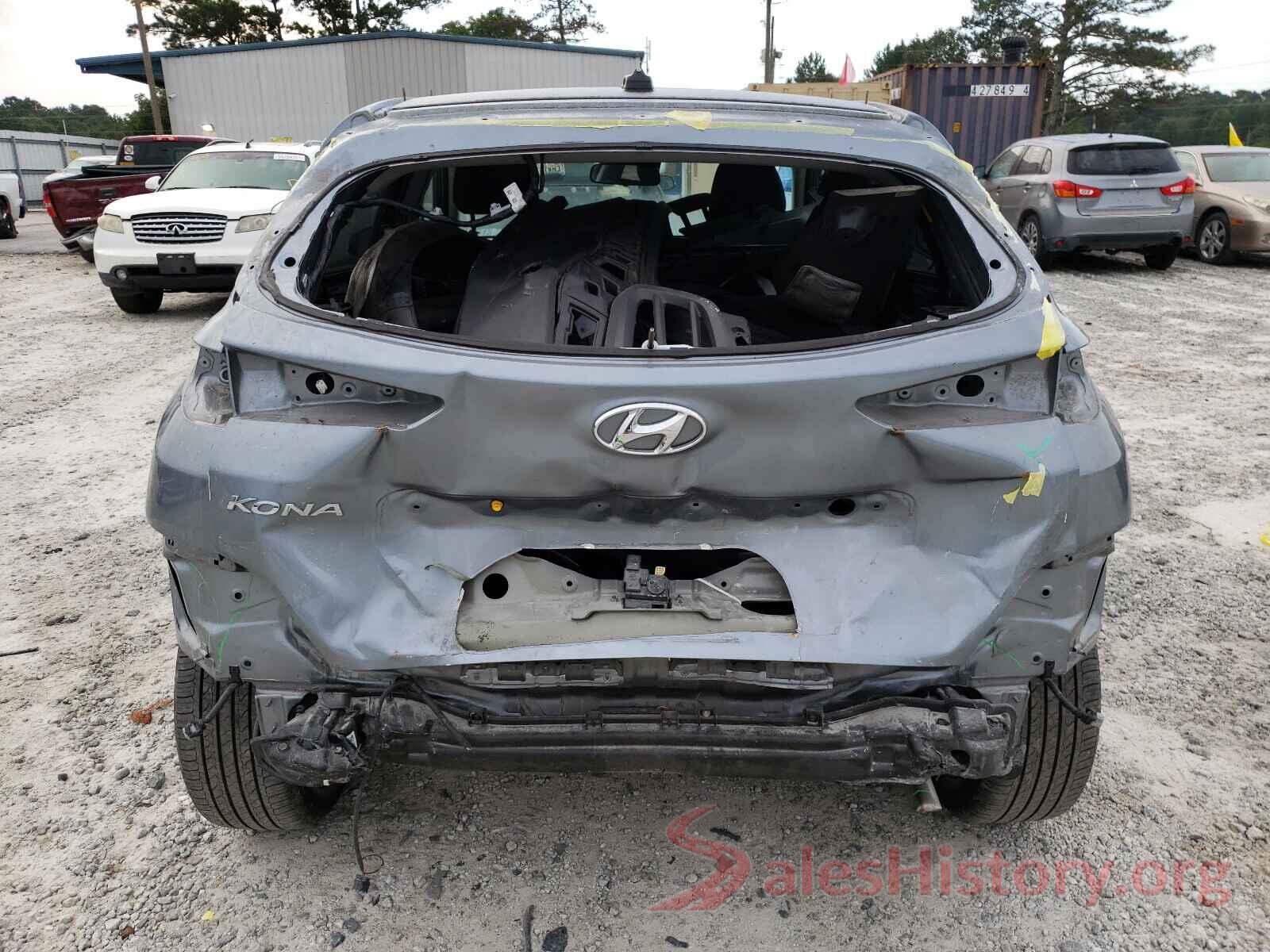 KM8K22AAXMU607085 2021 HYUNDAI KONA