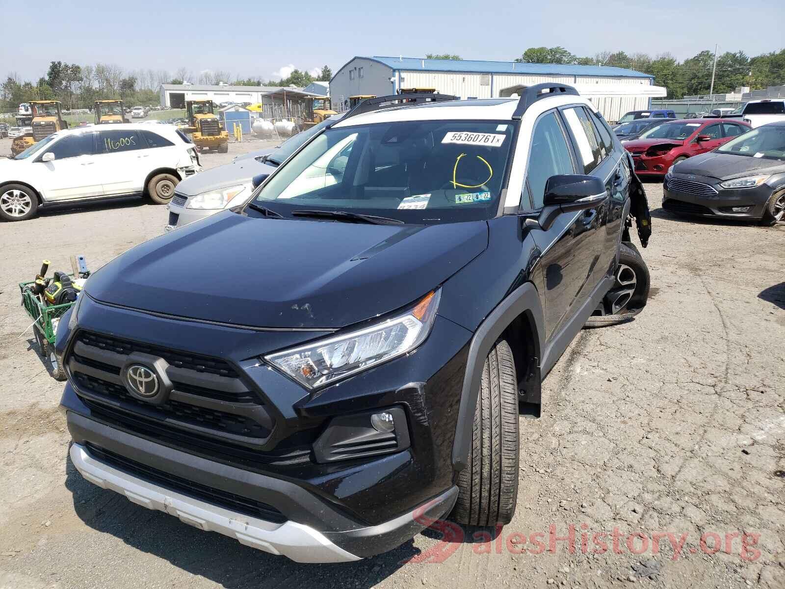 2T3J1RFV8KC010543 2019 TOYOTA RAV4