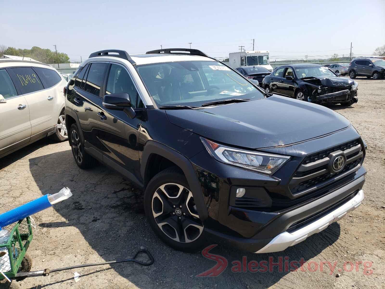 2T3J1RFV8KC010543 2019 TOYOTA RAV4