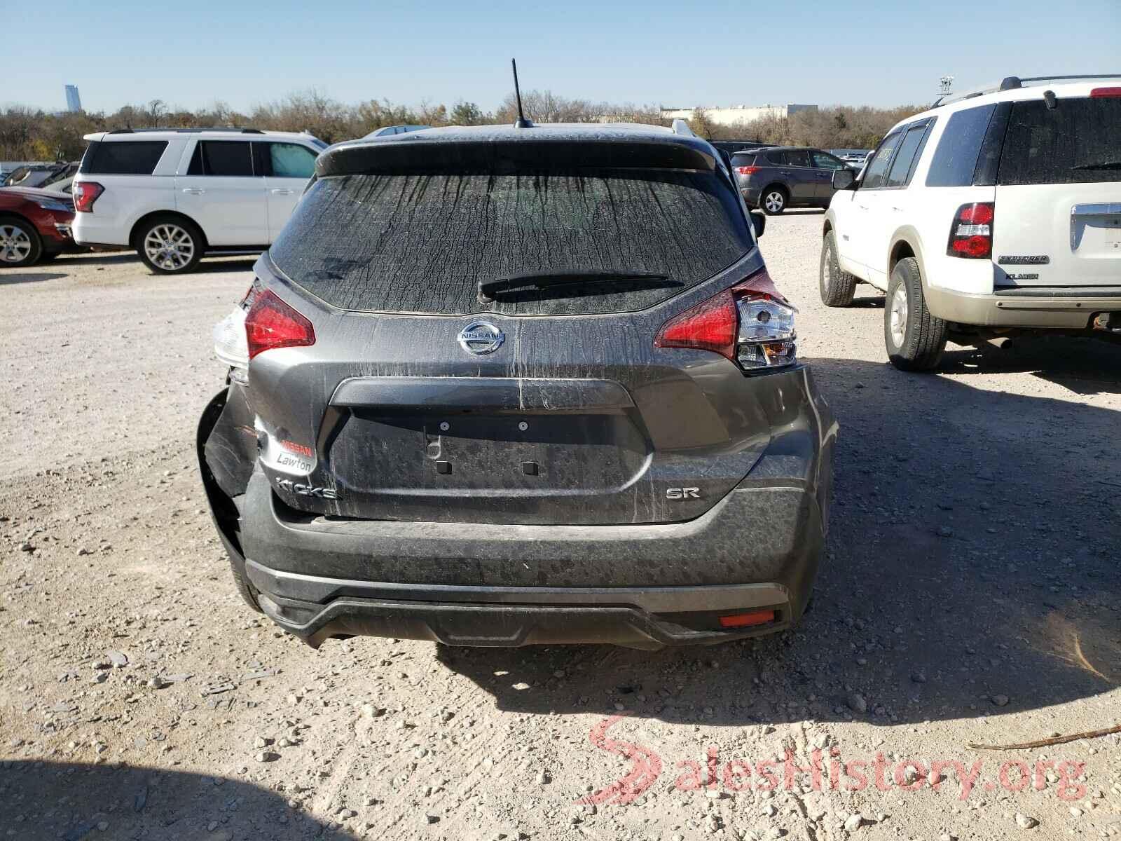 3N1CP5CU6KL569352 2019 NISSAN KICKS