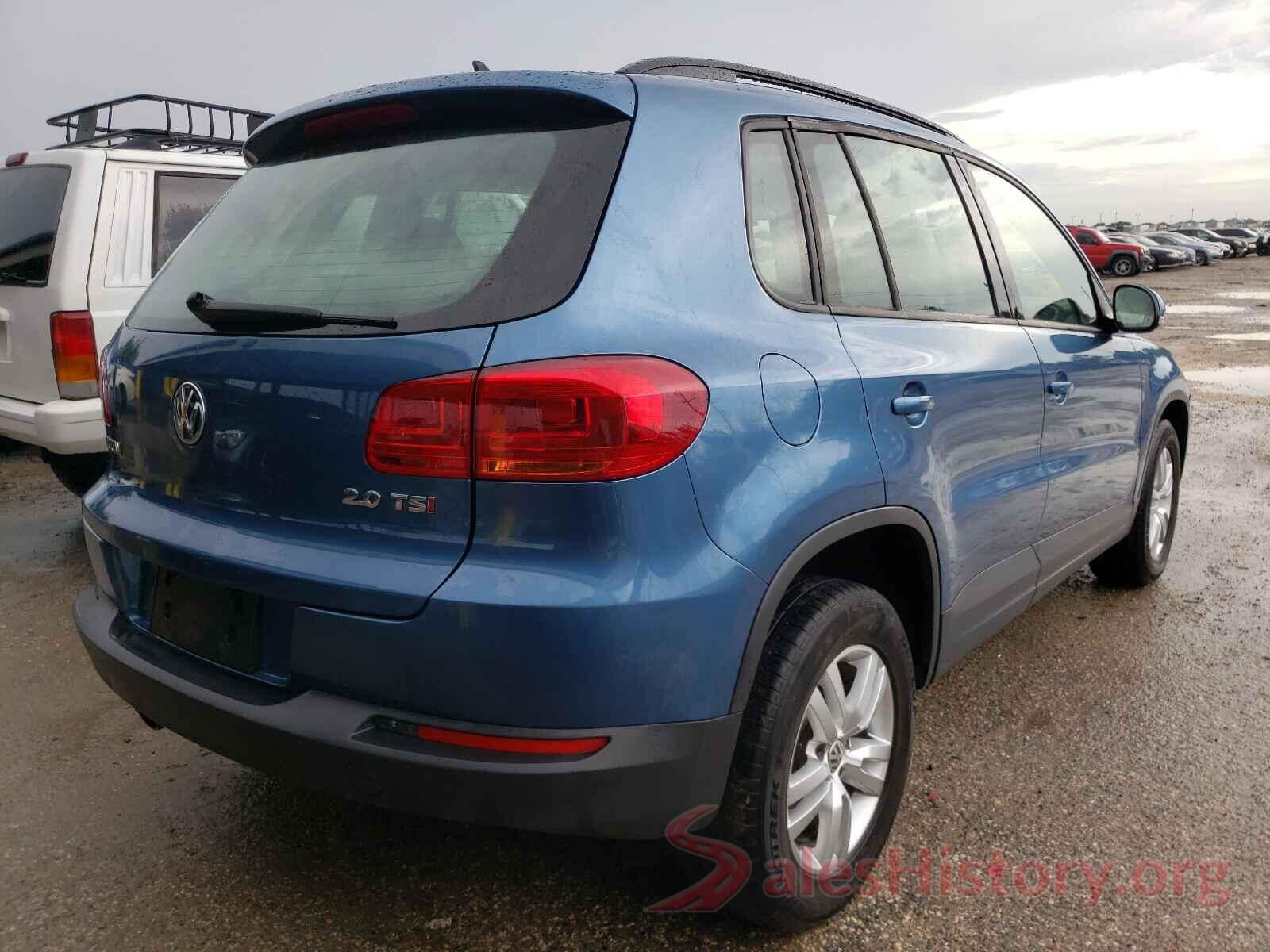 WVGAV7AX7HK037598 2017 VOLKSWAGEN TIGUAN