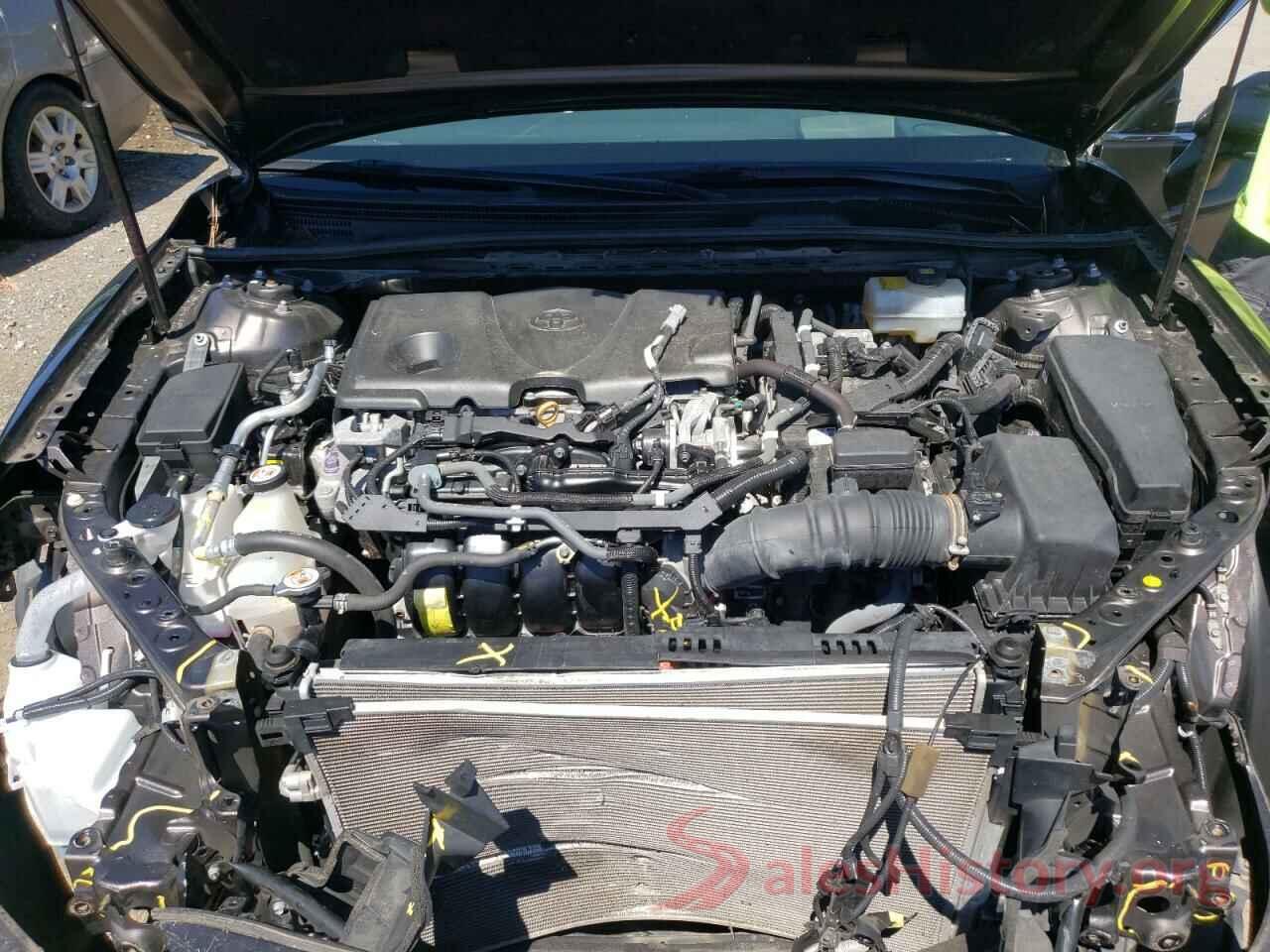 4T1B21HK9JU005024 2018 TOYOTA CAMRY