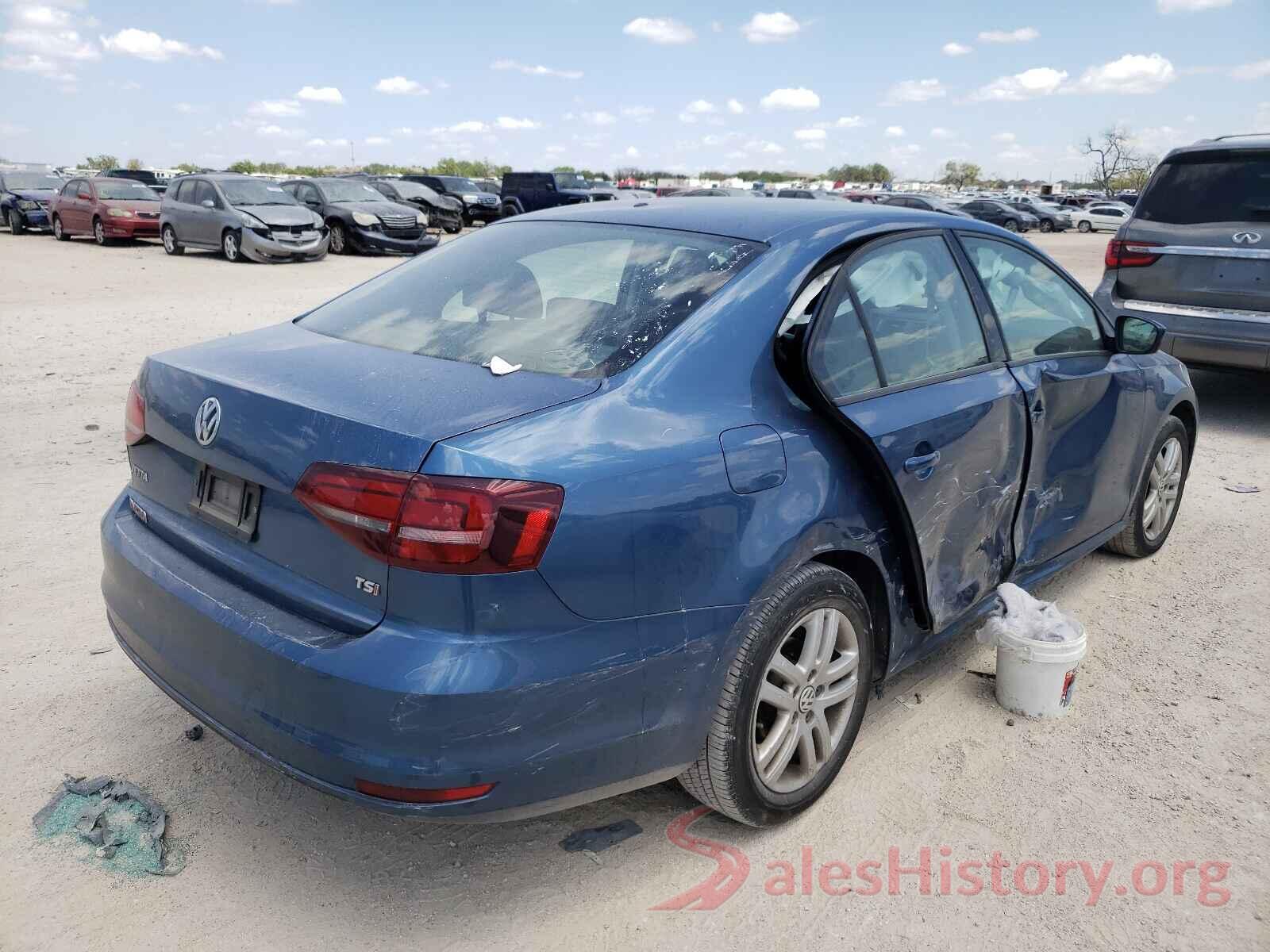 3VW2B7AJ0JM252068 2018 VOLKSWAGEN JETTA