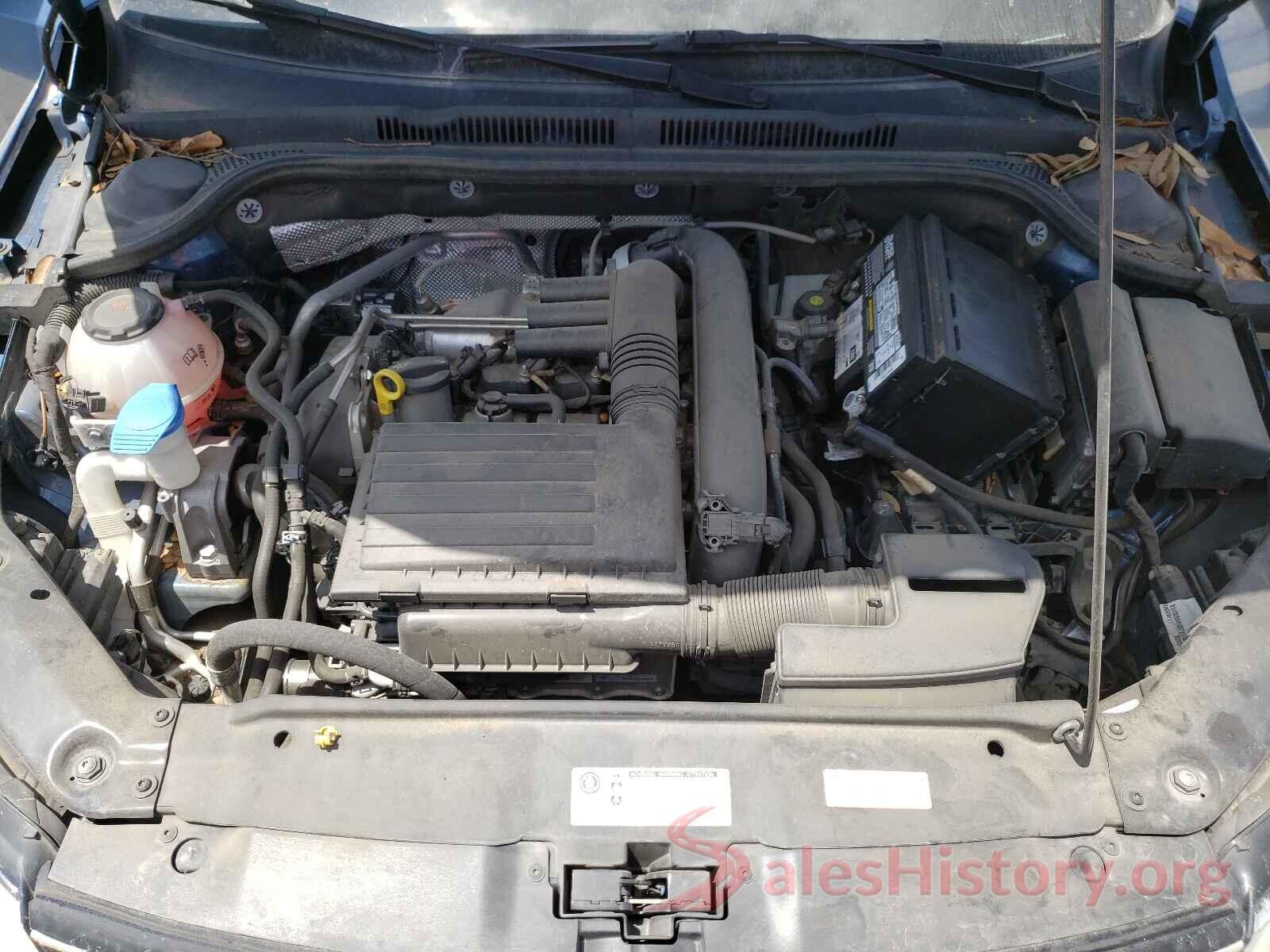 3VW2B7AJ0JM252068 2018 VOLKSWAGEN JETTA